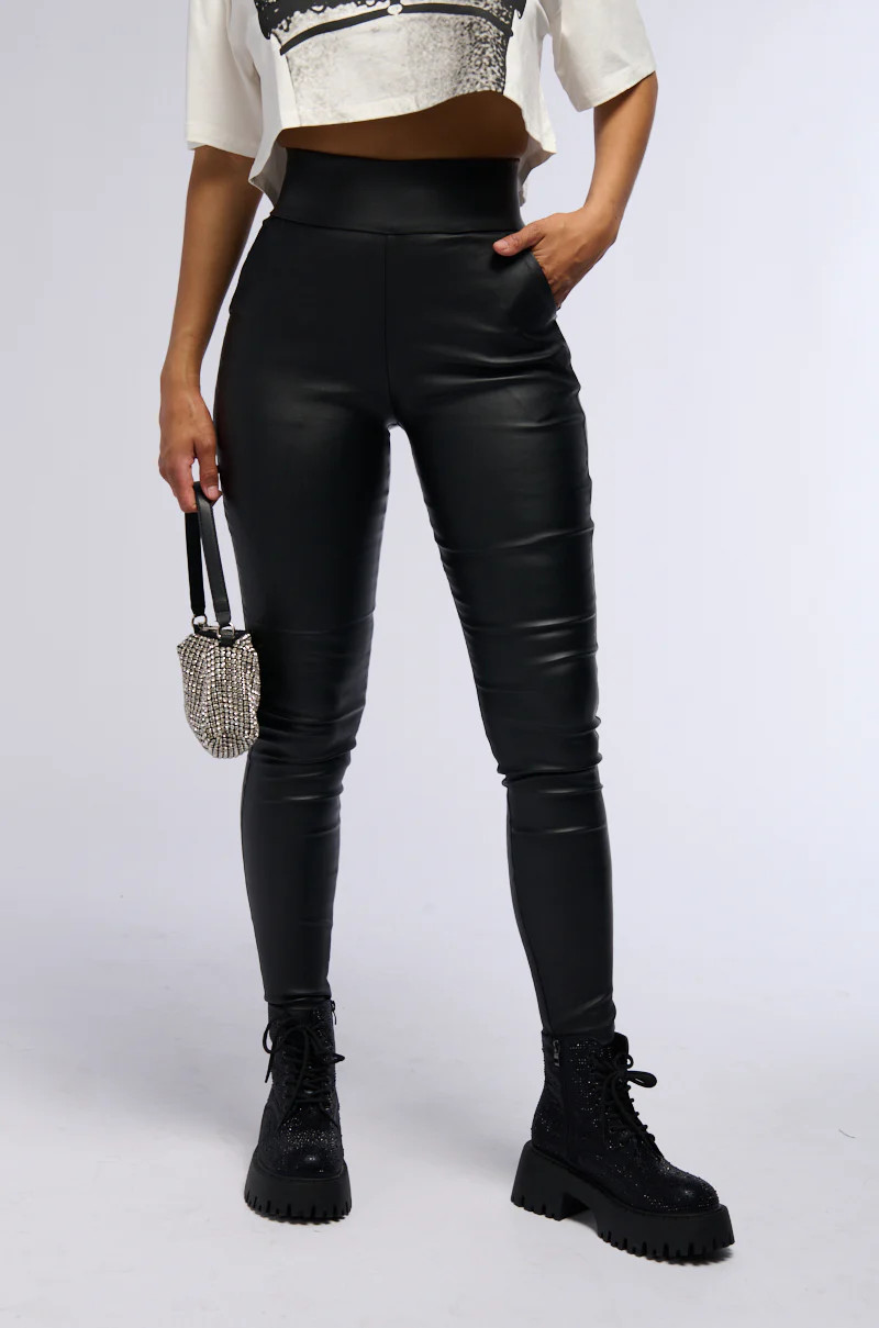 AMMO x AKIRA BIG BOOTY HIGH WAIST PLEATHER PANT WITH 4 WAY STRETCH | AKIRA