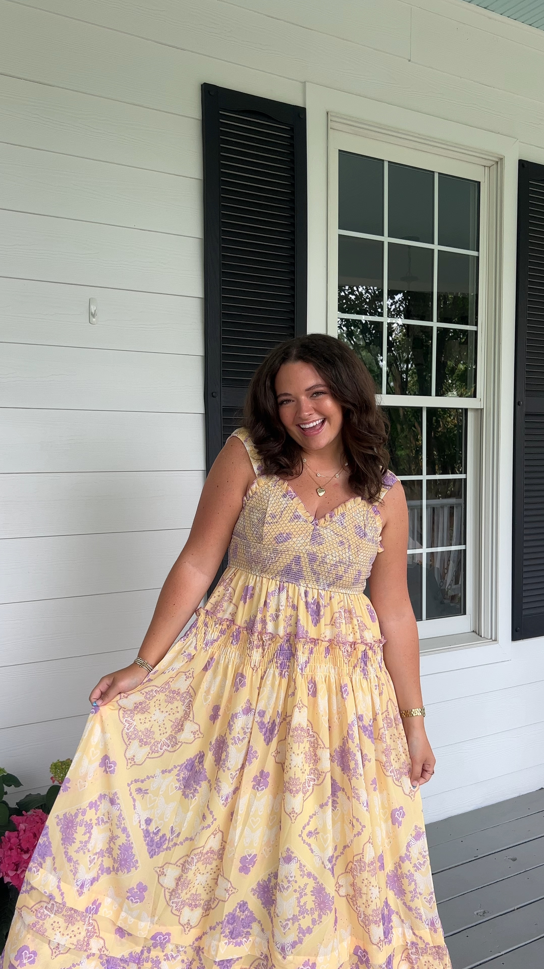 the most beautiful floral maxi dress !! under $30 !!! 
 
 
floral maxi dress, summer dresses, yellow dress, amazon dresses, amazon fashion, amazon must haves, amazon finds, amazon dresses, summer style 

#LTKSeasonal #LTKStyleTip #LTKFindsUnder50