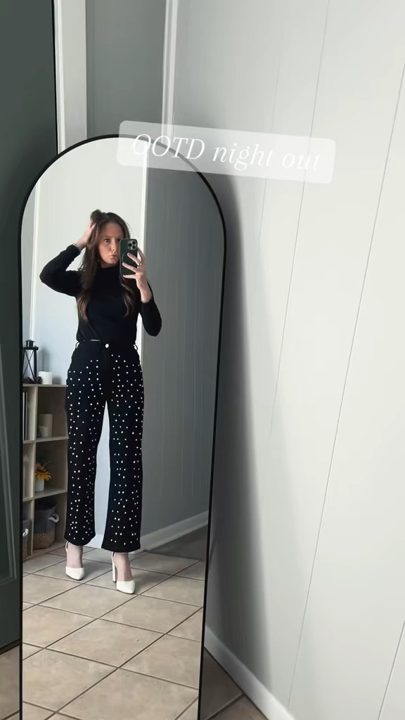 Who’s wearing black this Valentine’s Day? Black is the new pink! 

#LTKgrwm #LTKootd #LTKValentine