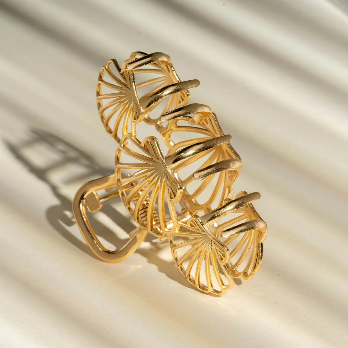 Sea Side Shell Hair Clip | BRACHA