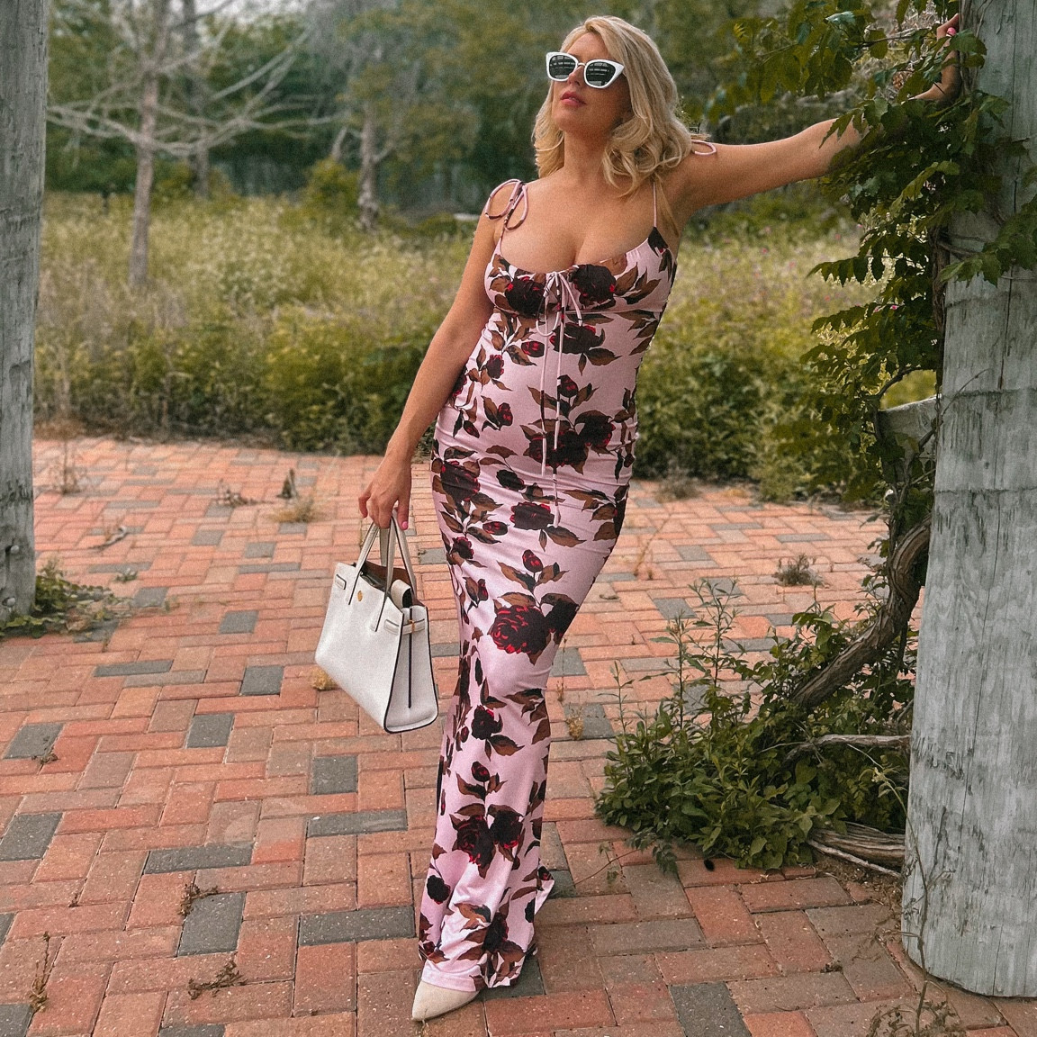 Spring romance 🌸🌸🌸



#LTKparties #LTKFestival #LTKSeasonal