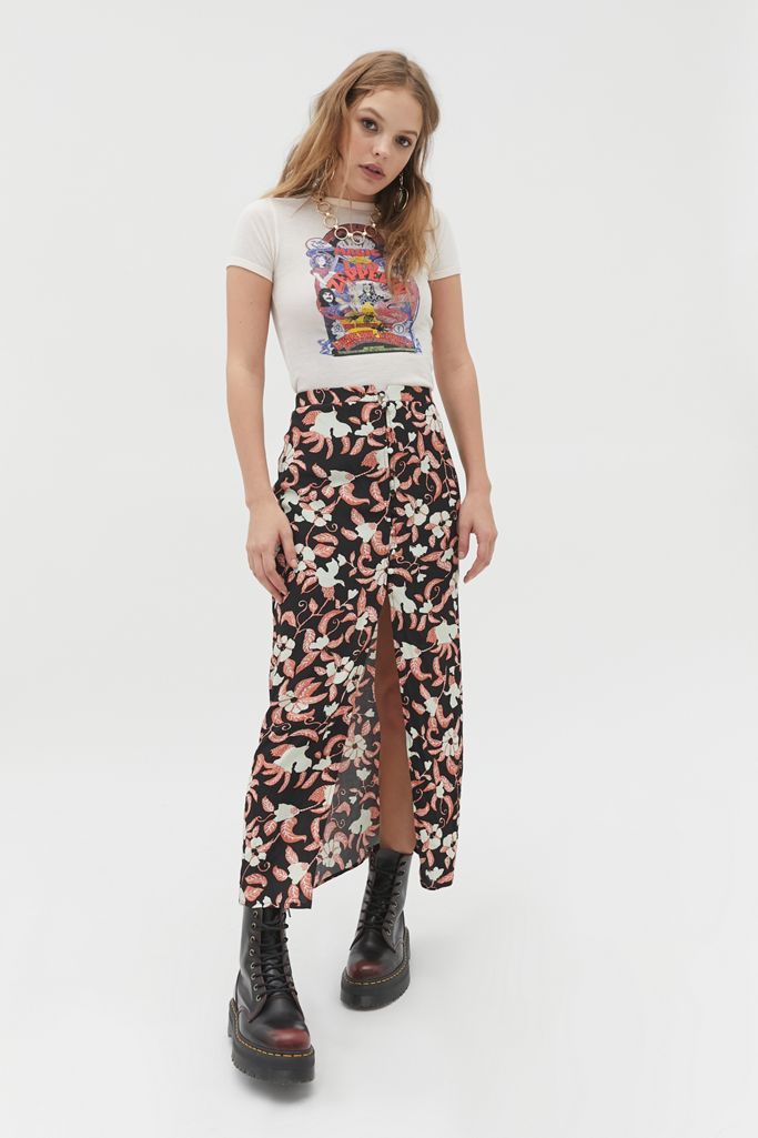 UO Ruth Button-Front Maxi Skirt | Urban Outfitters (US and RoW)
