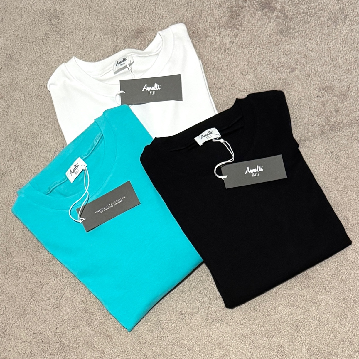 NEW “Créme de la Créme” tall tees from Amalli Talli. Available in 8 different colors !

#LTKFindsUnder50 #LTKOver40 #LTKWatchNow