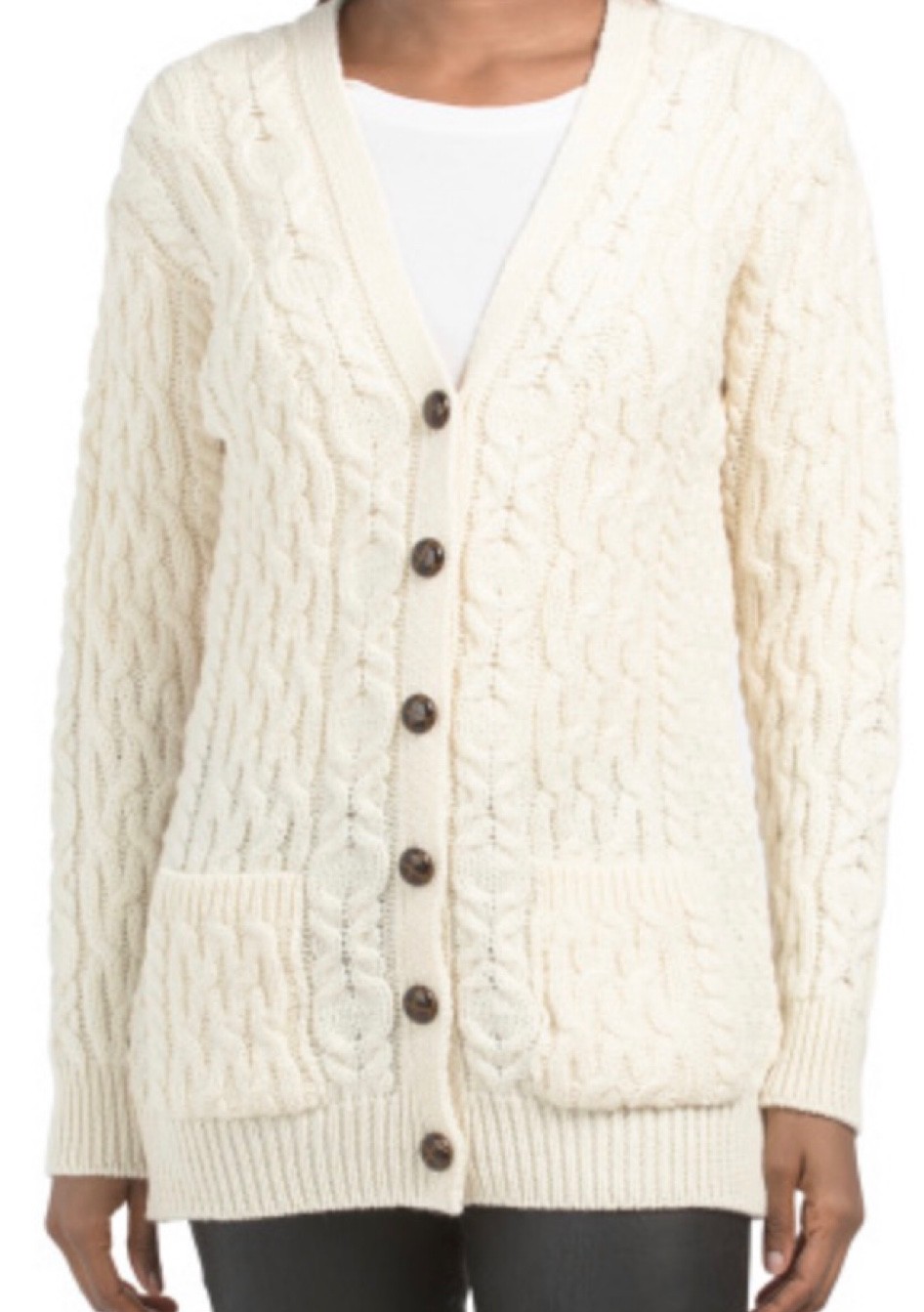 Wool cardigan
Beige
Cream
Light
Warm
Cozy
Sweater
Gift
Present
Gift idea
For her
Christmas
Xmas

#LTKSeasonal #LTKhome #LTKHoliday
