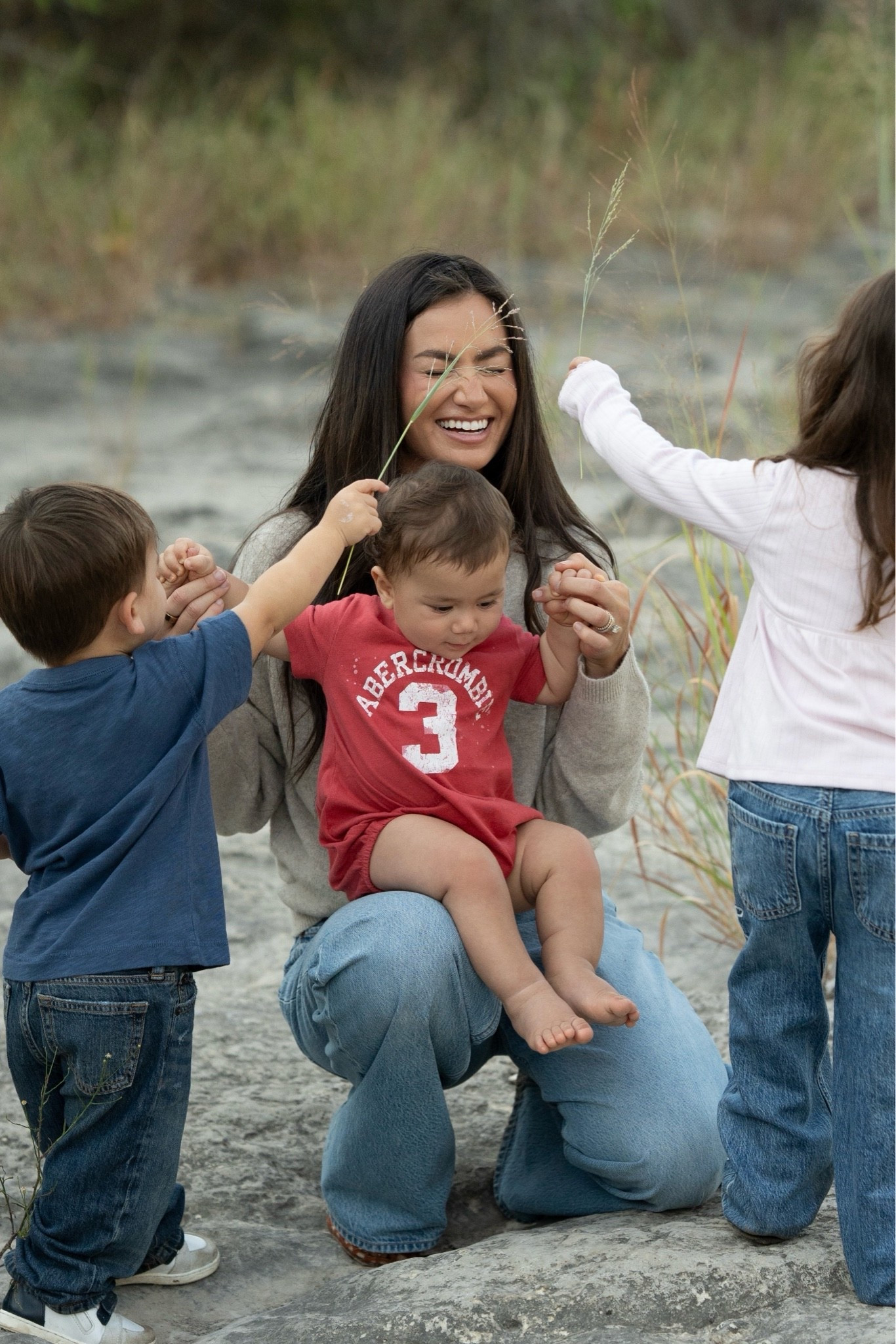 #AbercrombiePartner I don’t know what my kids love picking more… apples or sticks off the ground 😆🍎 Loving them in all things @abercrombiekids this fall

#LTKootd #LTKgrwm