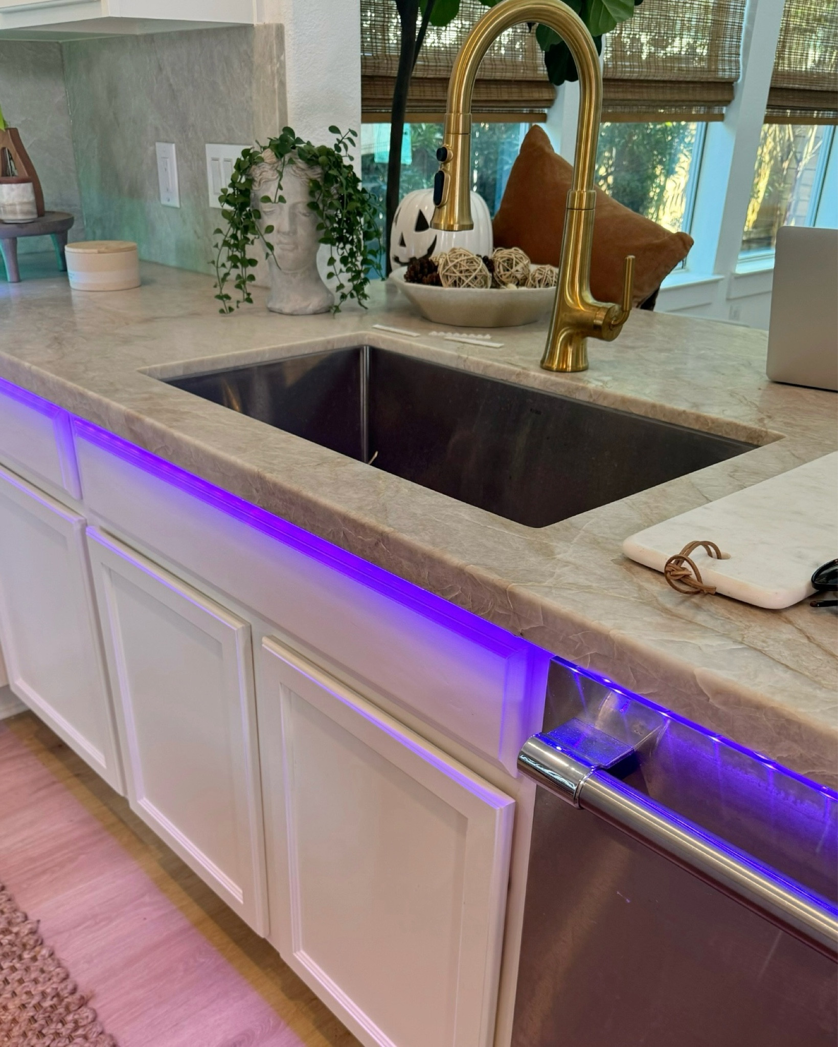 AMAZON PRIME DAY ✨ Tuesday and Wednesday, October 8th- 9th! Electronics on sale for Amazon Prime Day 🍂 

Amazon Prime Day, Amazon prime day sale, Amazon prime, Amazon deals, Amazon sale, prime day, prime day sales, prime day deals, Amazon, Madison Payne 

#LTKHome #LTKSaleAlert #LTKxPrimeDay