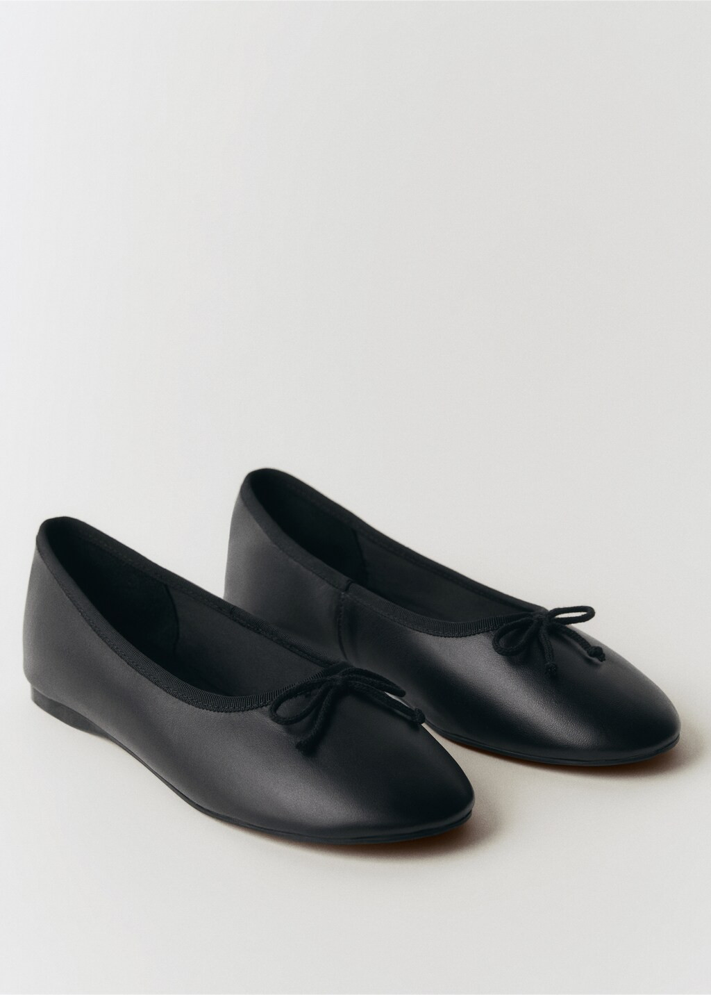Leather ballet flats with bow | MANGO (US)