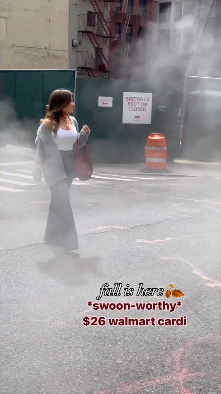 *swoon-worthy* $26 Walmart cardigan 🚕 Comment shop for direct links to my full look 🔗 been loving the color combo of gray + burgundy lately 🍷 this cardigan also comes in tan & black 🖤 what’s your favorite fall color?! 🍂 #walmartfashion #nyfw #nyfw2024 @walmartfashion