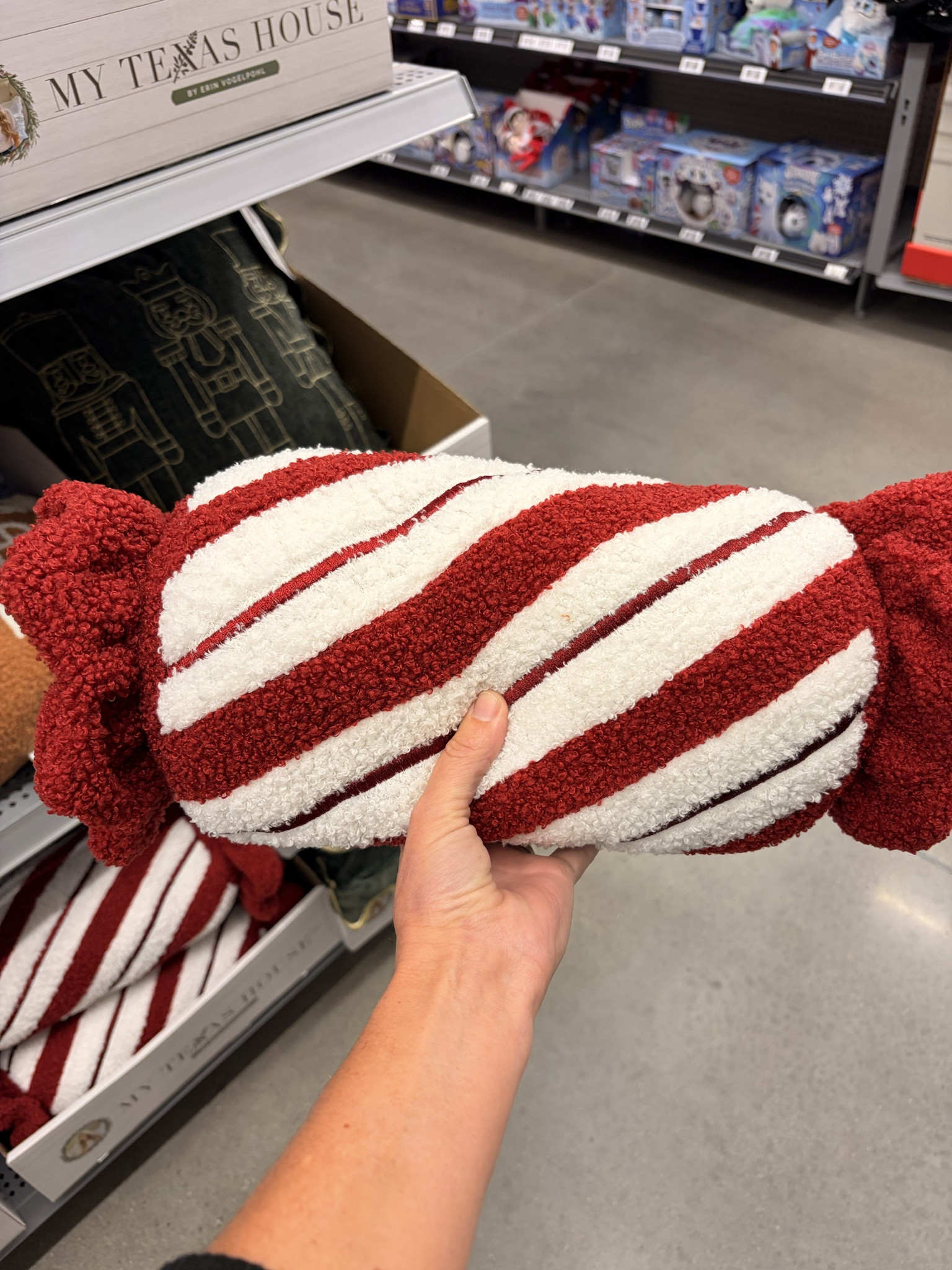 My Texas House Christmas Decor pillow

#LTKSeasonal #LTKHome