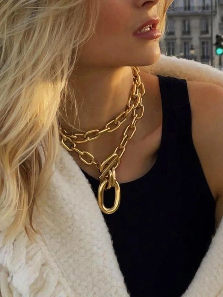 Oval Pendant Layered Chain Necklace | SHEIN