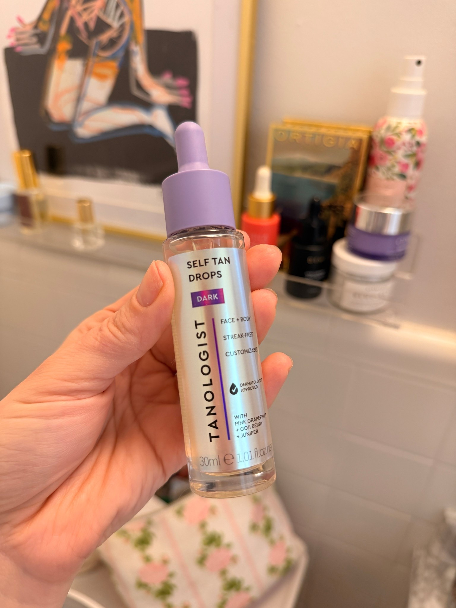 Love these tanning drops because they don’t smell or irritate my sensitive skin. And the color is 👌🏼 Im fair and add 5 drops to my moisturizer and it gives me the perfect vacation glow. 

Self tanner, tanning drops 

#LTKselfcare #LTKgrwm #LTKBeauty