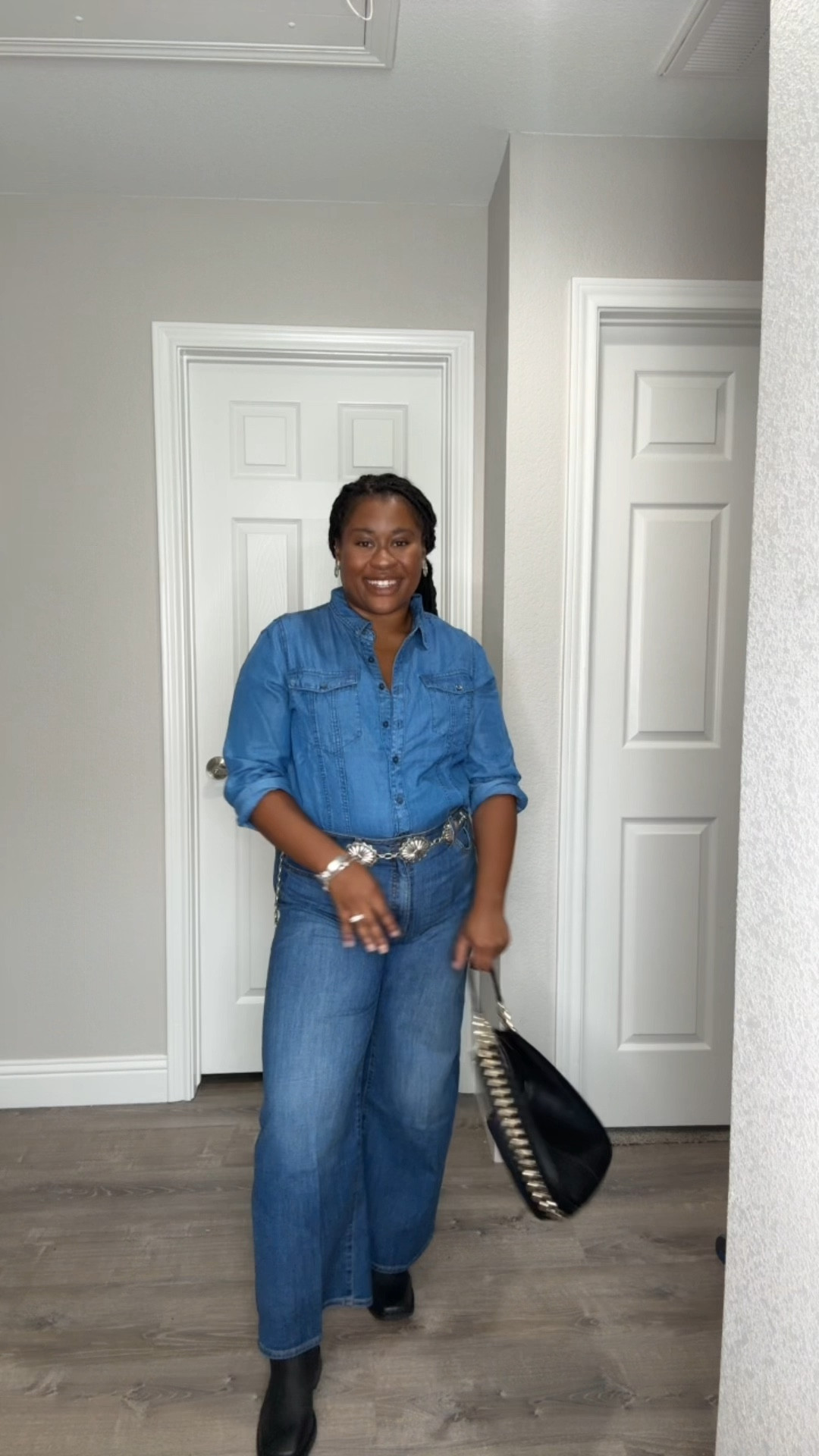 Western inspired style inspo for fall, catch the full video over on IG 

Love these wide leg jeans! The quality is amazing and they are available in petite inseams up to a size 18 petite! 



#LTKShoeCrush #LTKMidsize #LTKStyleTip
