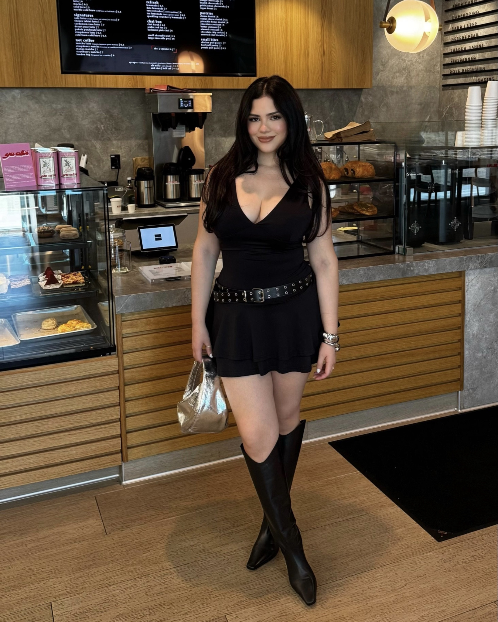 Cutest little black dress 🖤

#LTKSeasonal #LTKStyleTip #LTKFindsUnder100