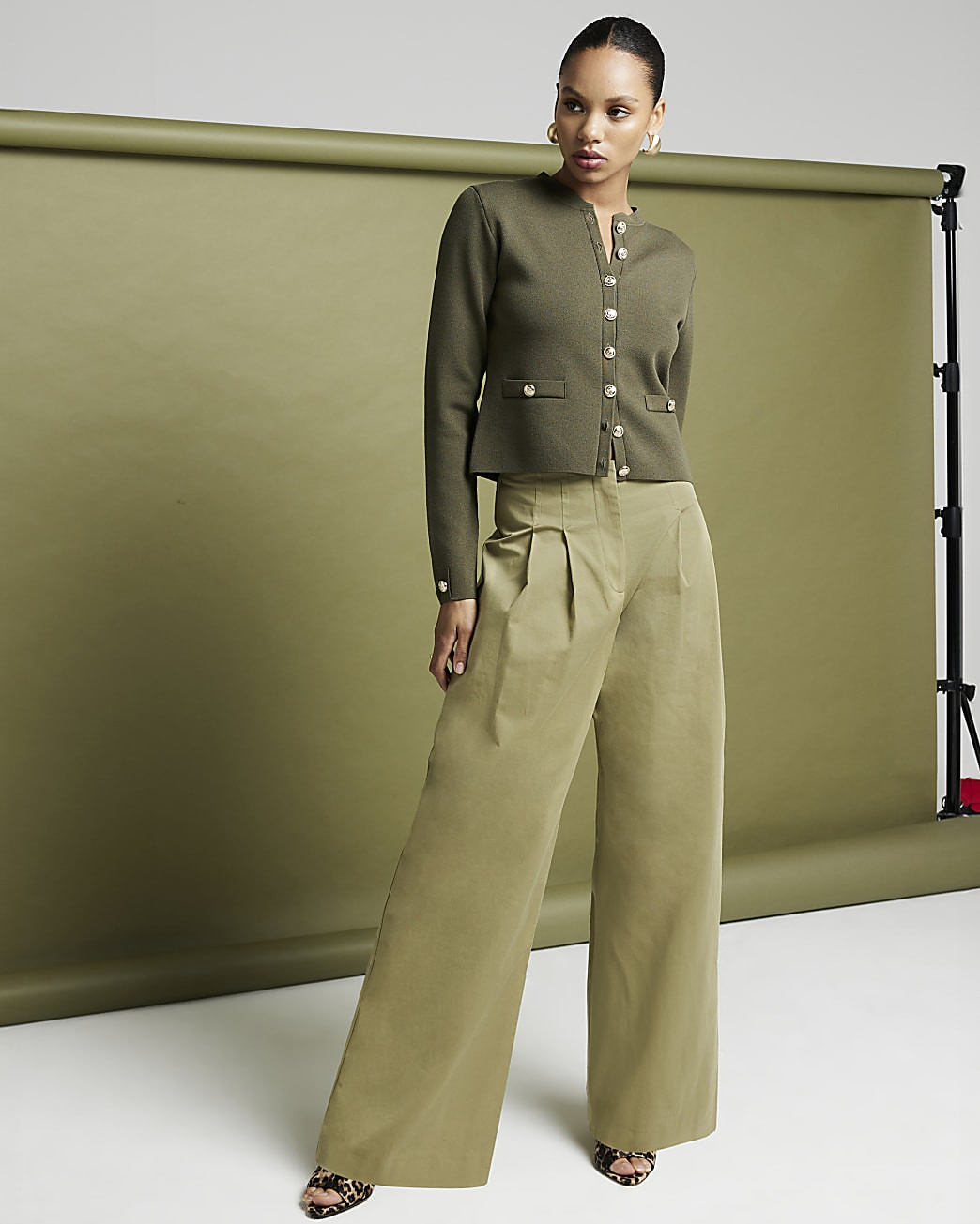 Khaki High Waisted Wide Leg Trousers | River Island (UK & IE)