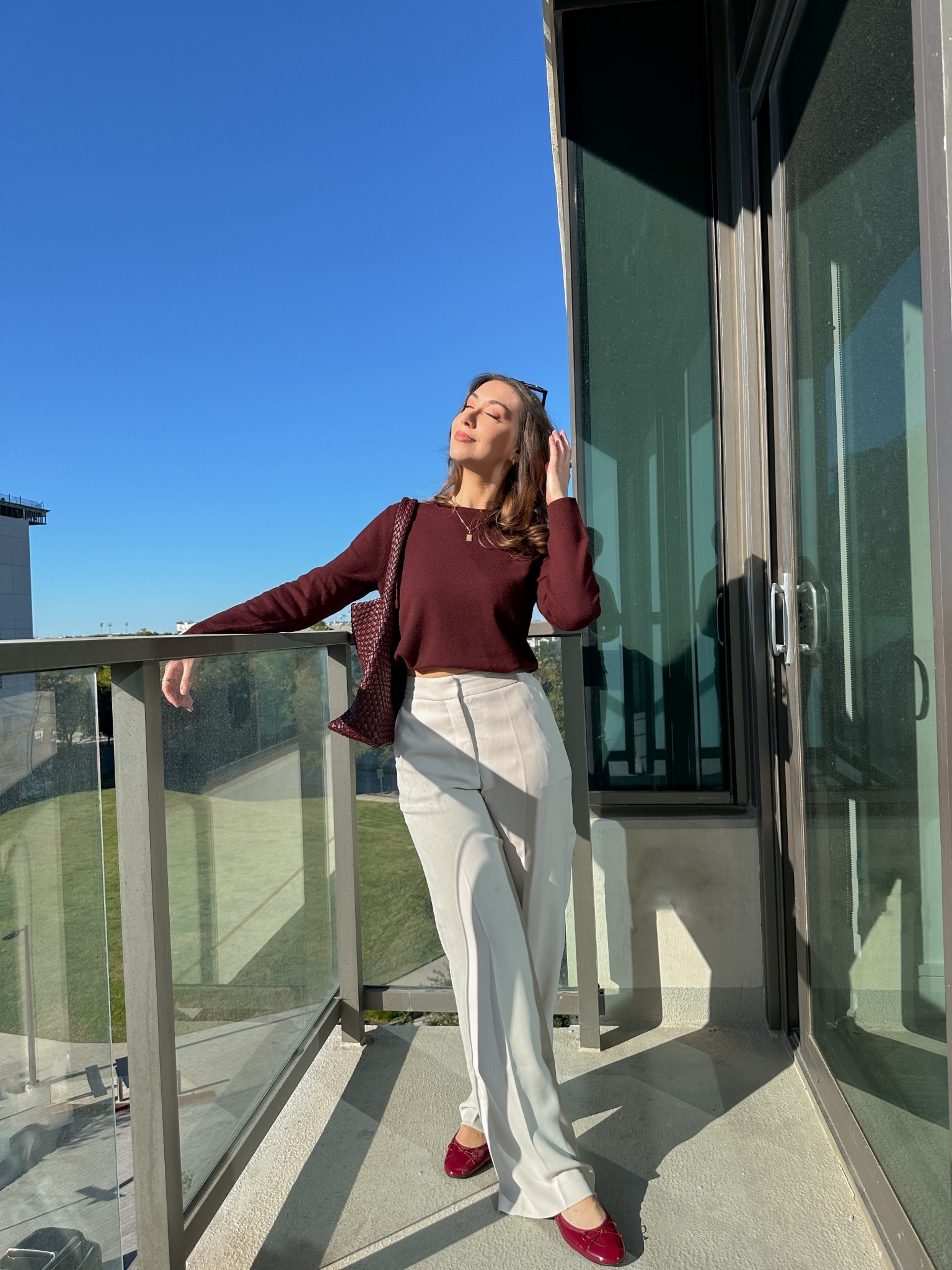 the coziest $50 mongolian cashmere sweater from quince ♥️♥️ wearing size medium! 

great for holiday outfits, workwear, office looks, on the go style 

#LTKSaleAlert #LTKHoliday #LTKootd