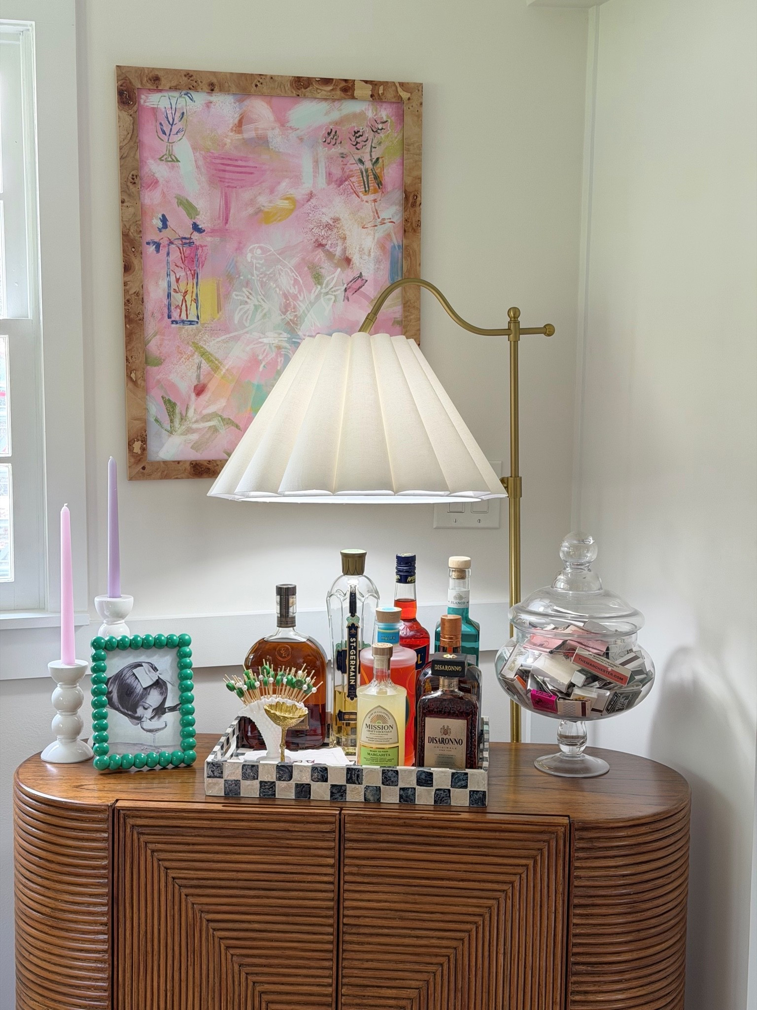 Refreshed this corner of my house! Bar cart ✨🍋‍🟩

Lamp, bar cart, living room

#LTKSeasonal #LTKHome #LTKSaleAlert