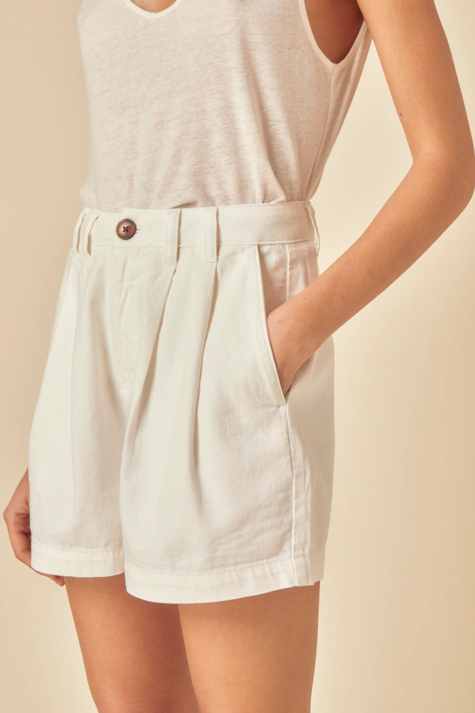 White Denim Ava Shorts | Nobody's Child