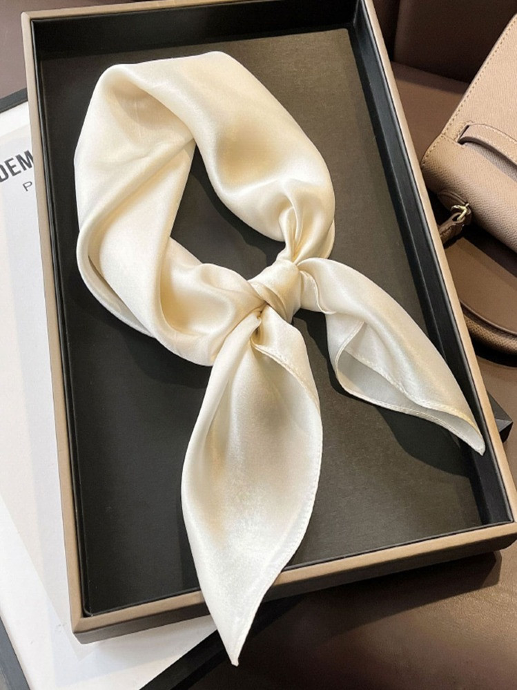 1pc Solid Color Women Square Scarf, Fashionable And Versatile Silk Scarf Can Be Worn As Headband, Waistband Or Bag Wrap Or Multi-Purpose Scarf Bandana,Hair Band,Head Band Ideal For Dressing Up Your Look | SHEIN