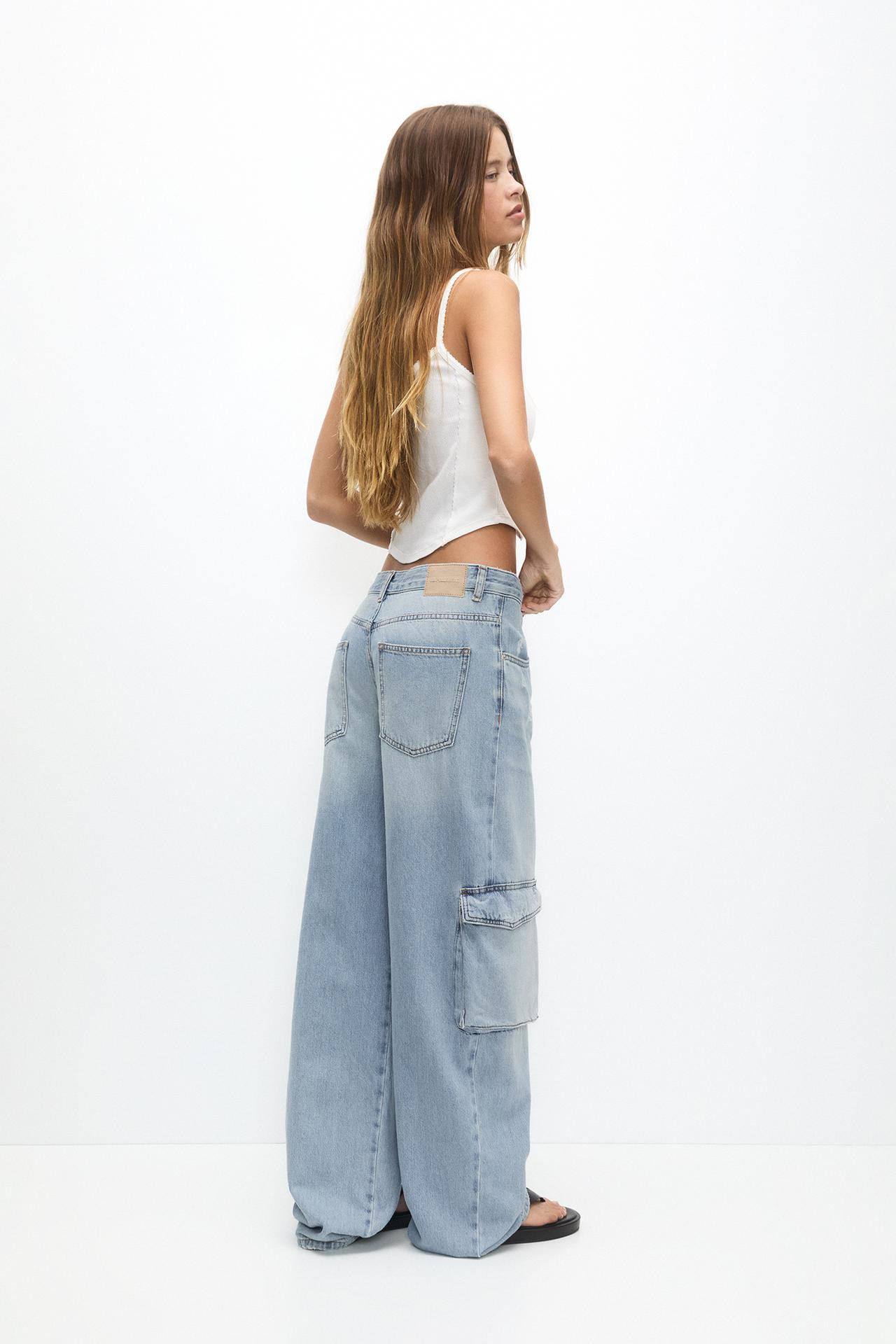 Balloon fit cargo jeans | PULL and BEAR UK