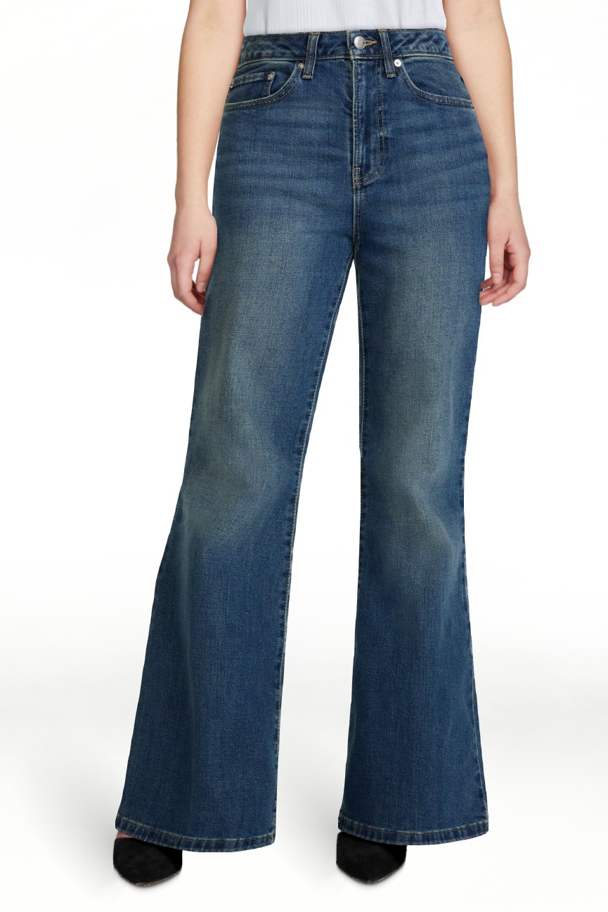 Scenario Women's High Rise Flare Denim Jeans, Sizes 0-20 | Walmart (US)