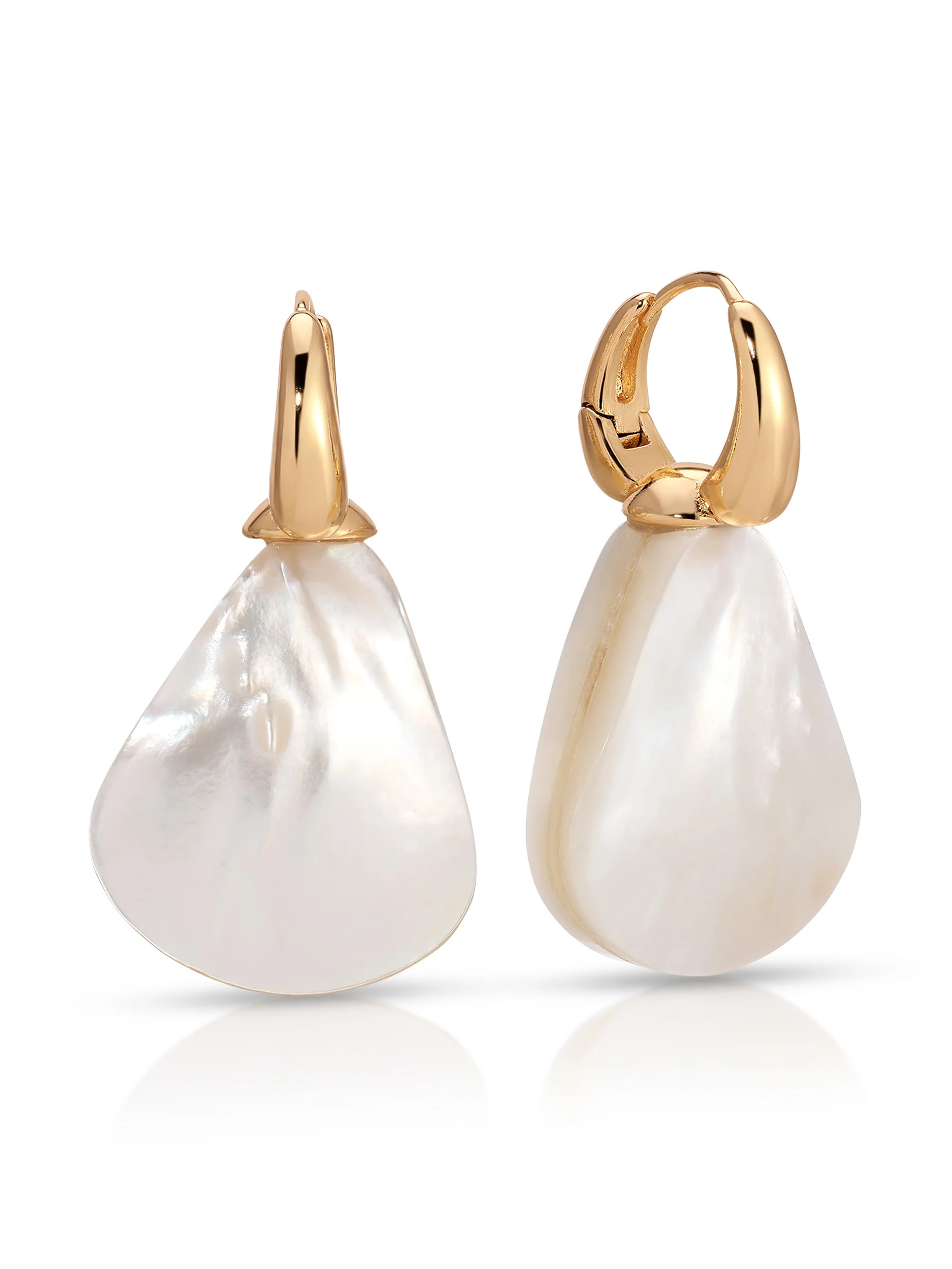 Sun-Kissed Pearl Earrings | Ettika