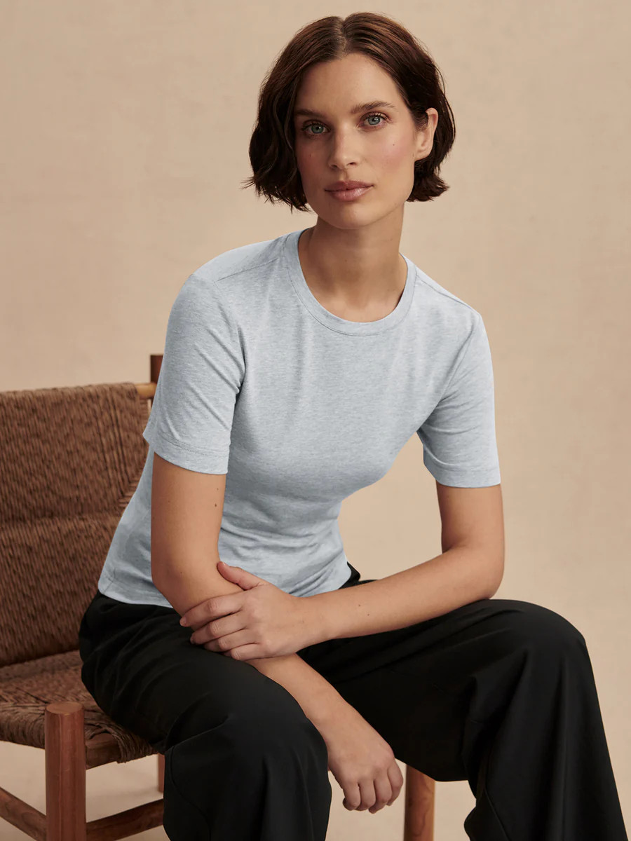 Regina Fitted Tee | Varley US | Varley US