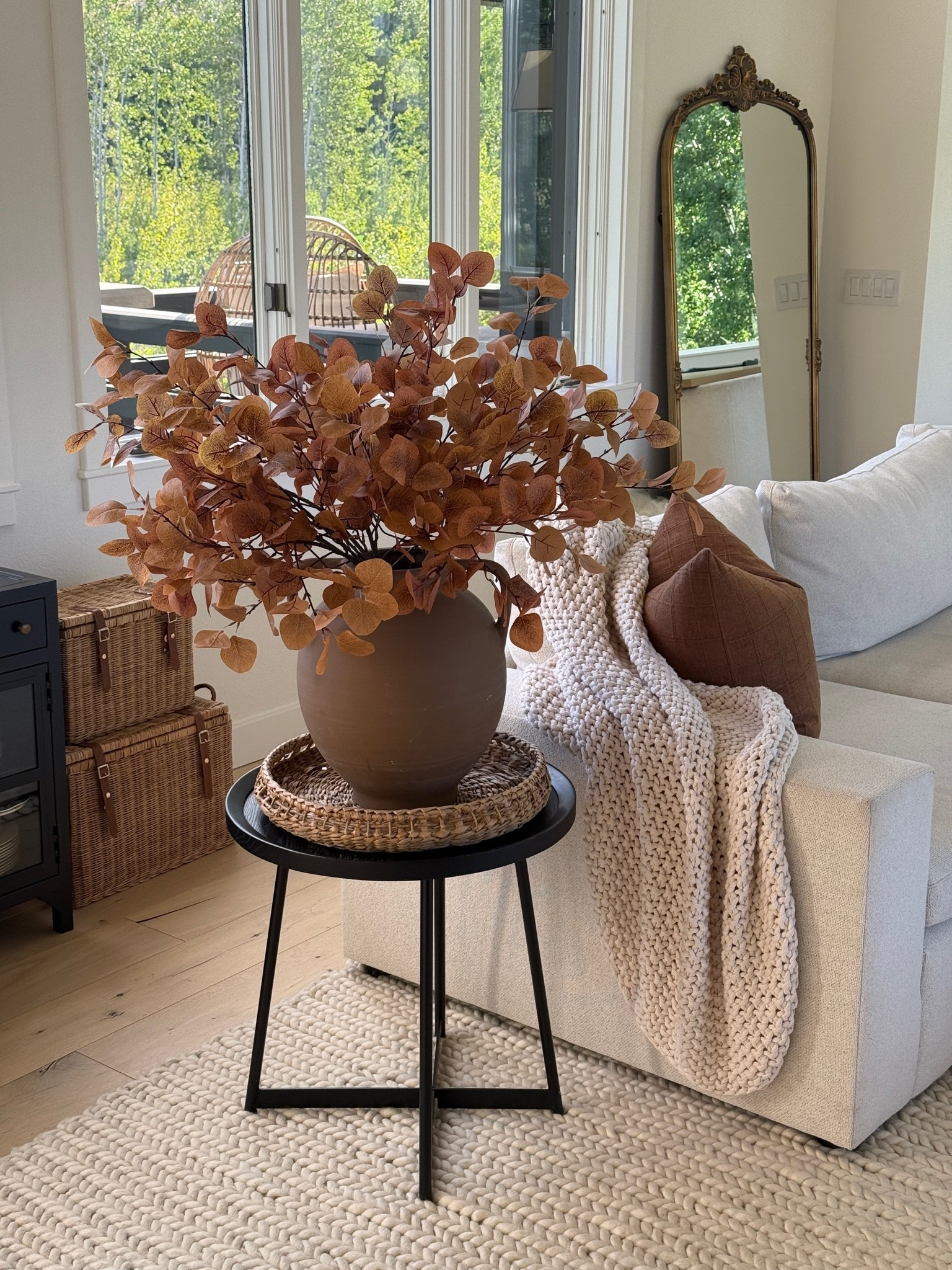 Living room fall decor touches 🤎🍂

Pillows
Home
Throw

#LTKHome #LTKSeasonal