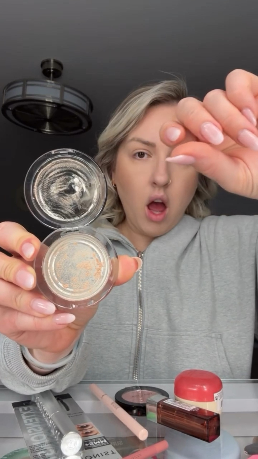 Catrice Aura Gleam Bouncy Highlighter in Moonlit Sand is absolutely gorgeous…. But also incredibly fragile? Perhaps that’s why it’s under $10🤣

#LTKBeauty #LTKgrwm
