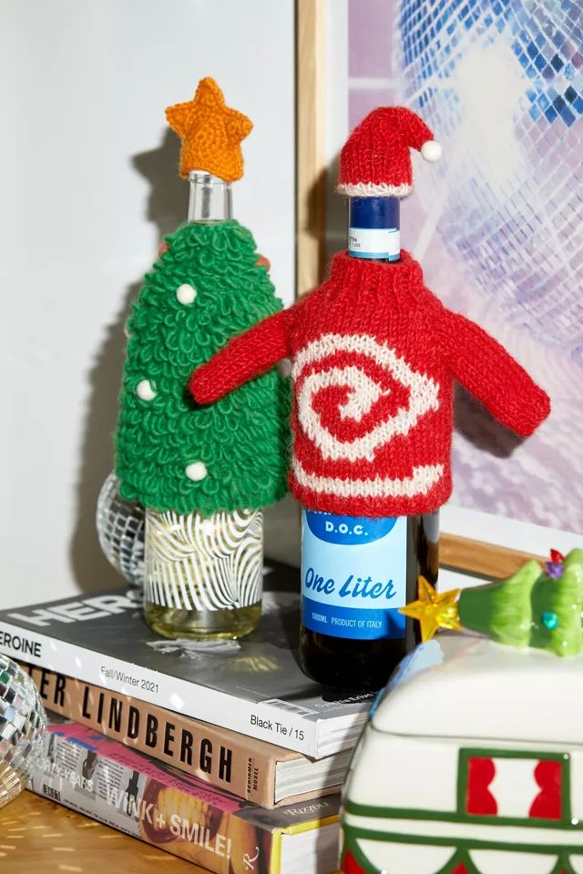 Festive Bottle Cover Set | Urban Outfitters (US and RoW)