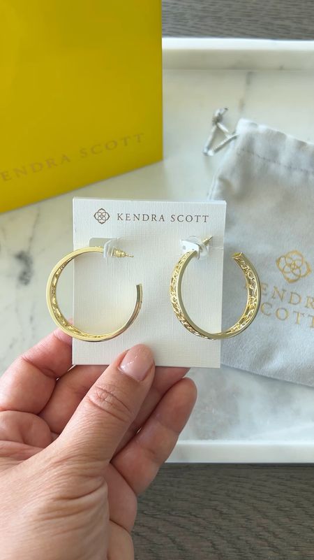 Kendra Scott Sale! Fashion jewelry Buy One Get One 40% off! Love these gold hoop earrings for everyday wear! 

Everyday jewelry, everyday earrings, gold earrings, gold hoops, jewelry gift ideas, gift ideas for her, everyday earrings, hoop earrings, Kendra Scott jewelry


#LTKSaleAlert #LTKVideo #LTKFindsUnder100