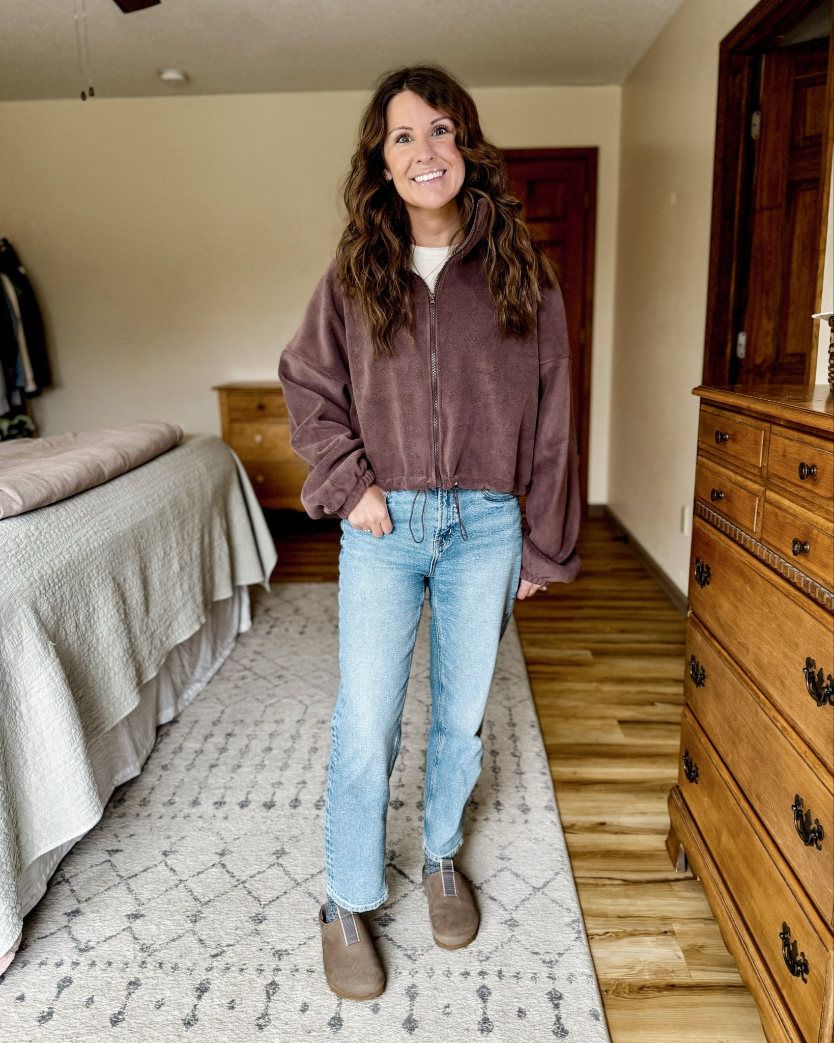 3 fleece jacket outfits:

Outfit 1: Wearing small in my tee, small in my fleece jacket, and 00 short in my jeans. My clogs fit true to size 

Outfit 2: Wearing small in my tee, small in my fleece jacket, and xs in my leggings. My blundstone boots fit true to size.

Outfit 3: Wearing small in my tee, small in my fleece jacket, and 0 petite in my barrel jeans. My uggs are size 6 and fit true to size (also linked more affordable options). 


#LTKgrwm #LTKPetite #LTKootd