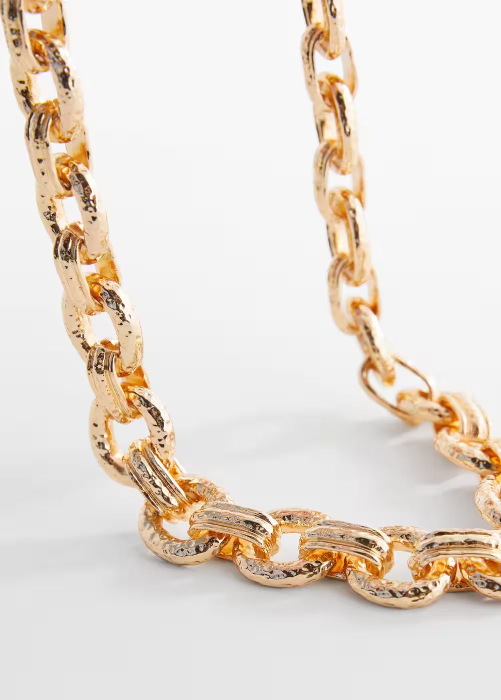 Textured chain necklace -  Women | Mango USA | MANGO (US)