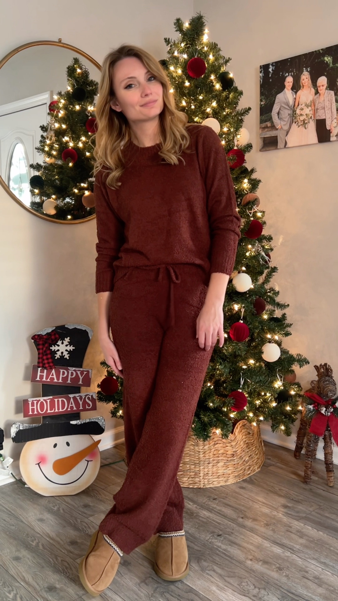 There are actually no words for how soft and cozy this lounge set is 

#LTKSeasonal #LTKootd #LTKmomlife