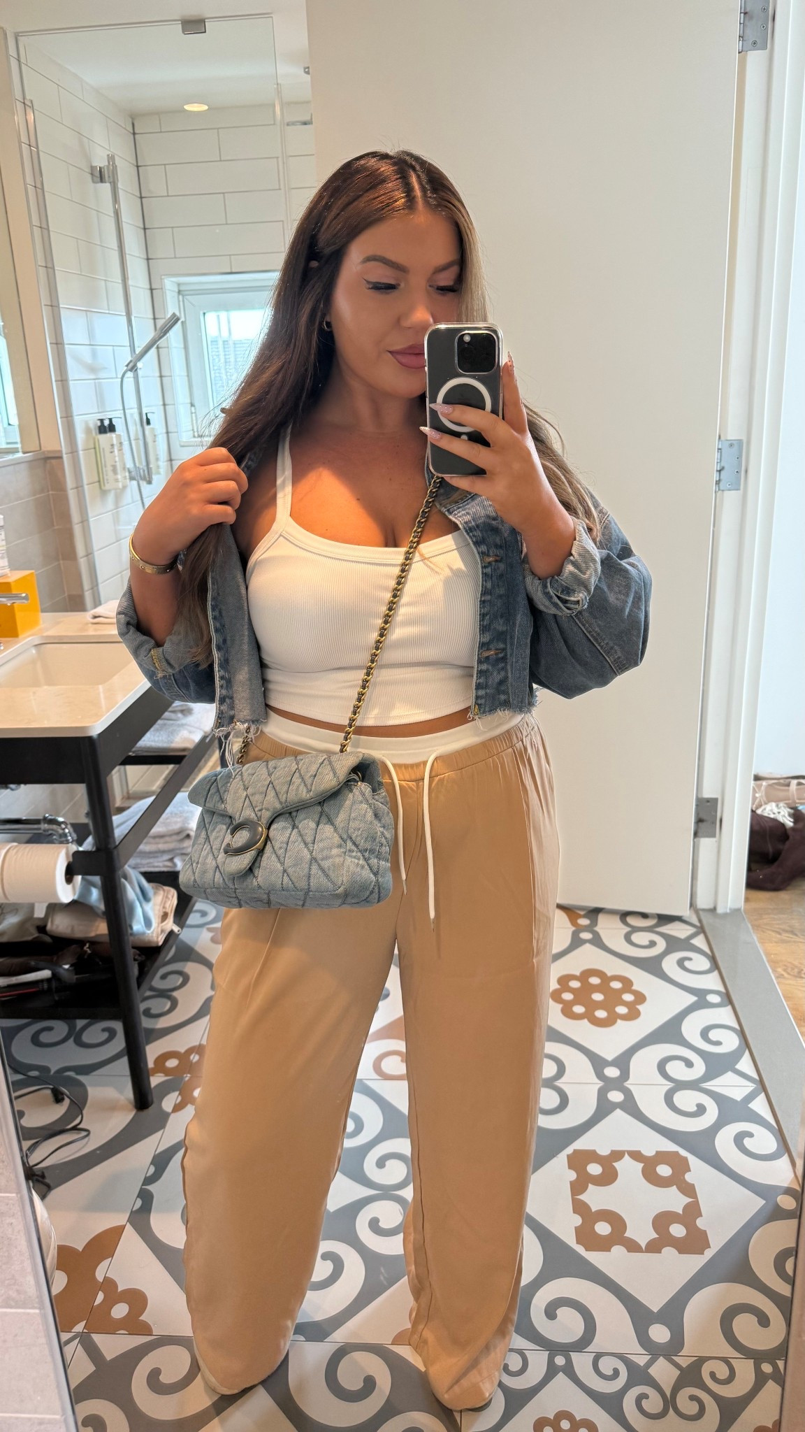 Comfy Casual Fall Outfit Vibesss

Pants: L (I’m 5’5 for height reference, perfect length on me!) Top: L (stretchy) Jacket: unfortunately no longer sold, linked some similar styles! 

#LTKSeasonal #LTKFindsUnder50 #LTKMidsize