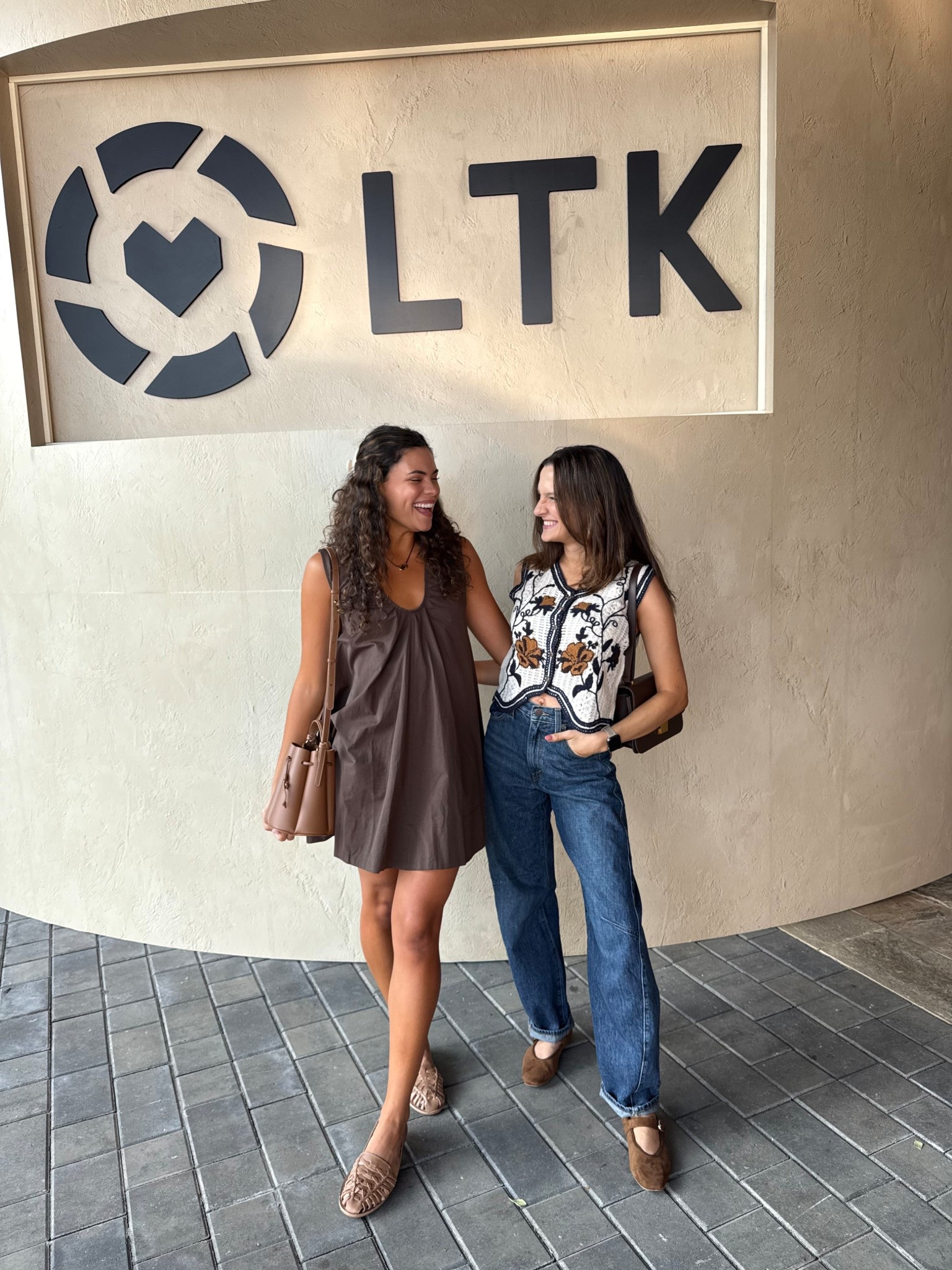 LTK outfit of the day!! Also linked my friend’s dress as well!!

#LTKHome #LTKCon