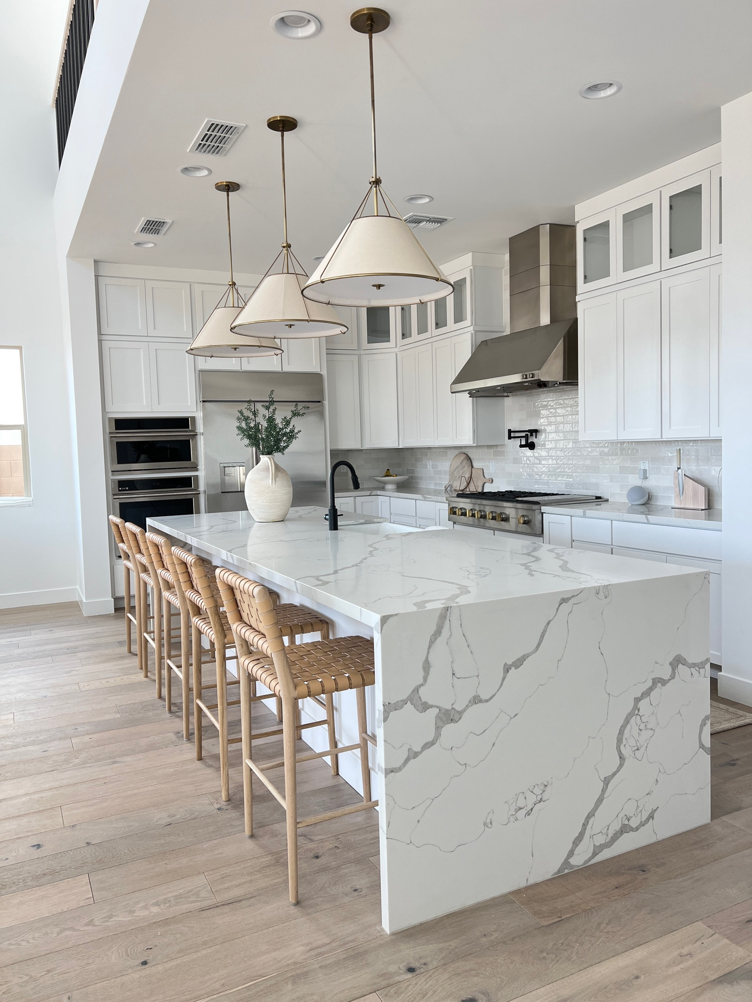 Kitchen pendants and barstools 

#LTKhome #LTKunder50 #LTKunder100