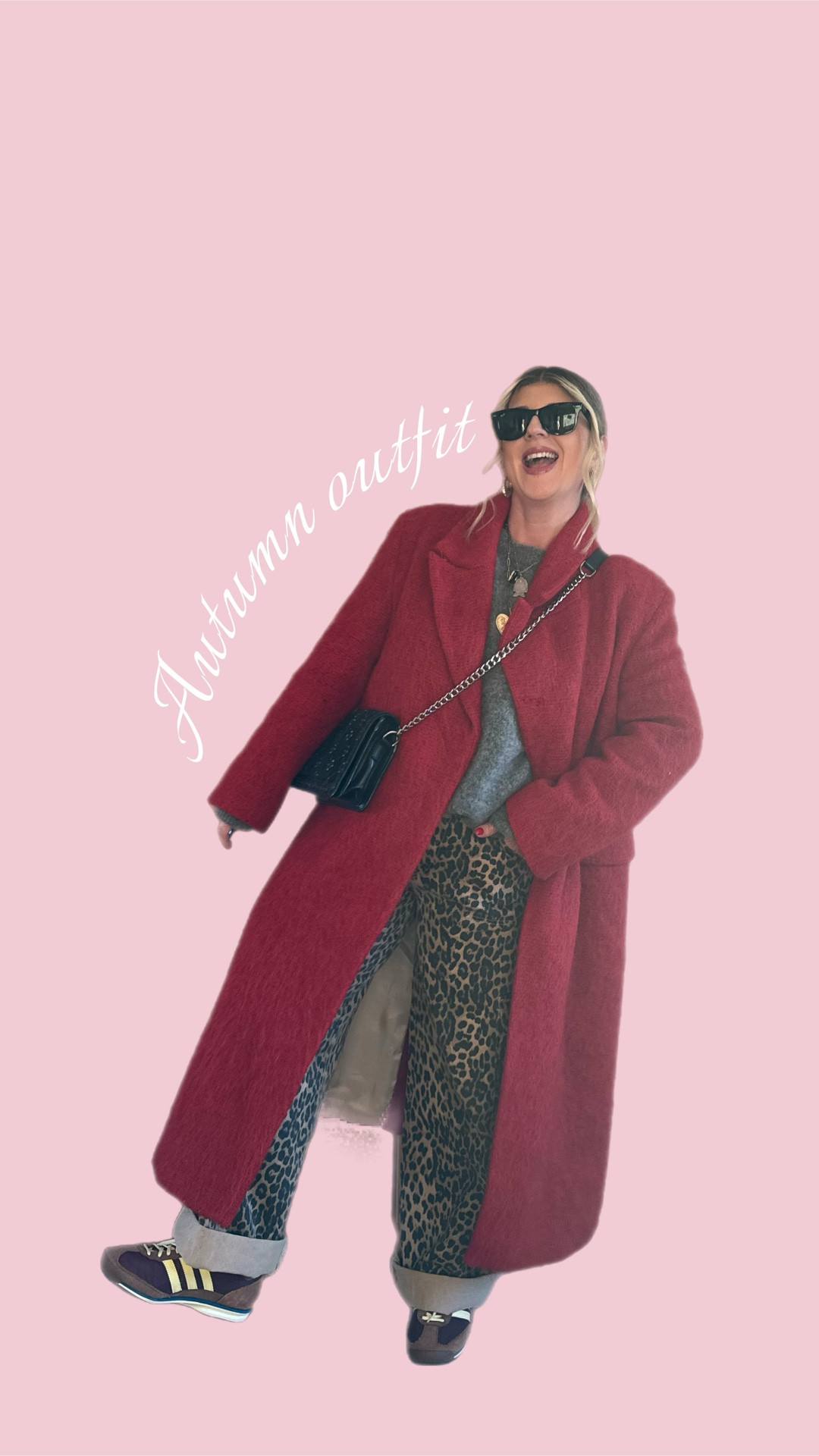 Autumn Fits are back, leopard print, a pop of red and a cosy knit. Can’t go wrong with that 🐆❤️🧶

#autumnfit #autumnoutfitideas #leopardisaneutral #oversizedjumper