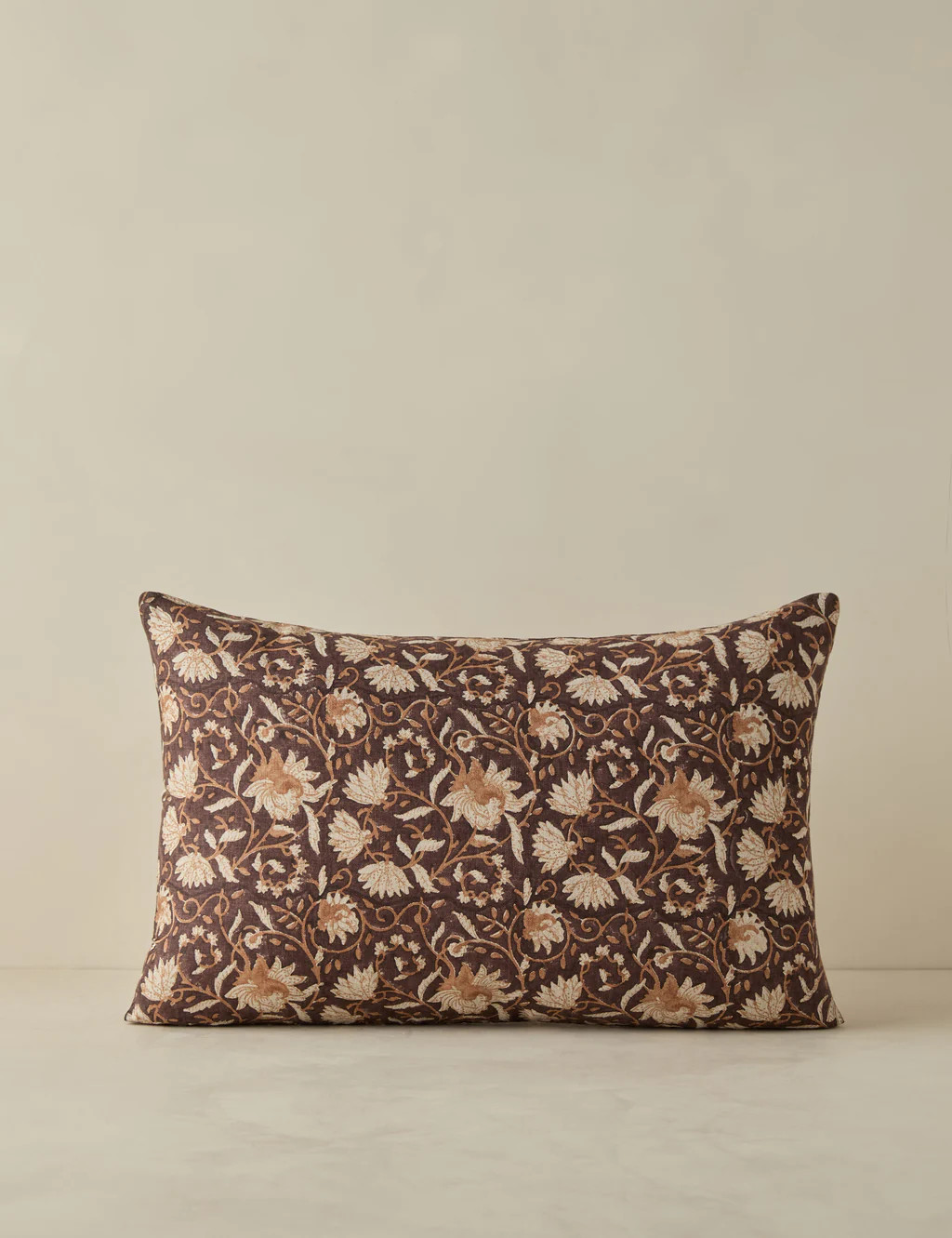 Sacha Linen Pillow | Lulu and Georgia 