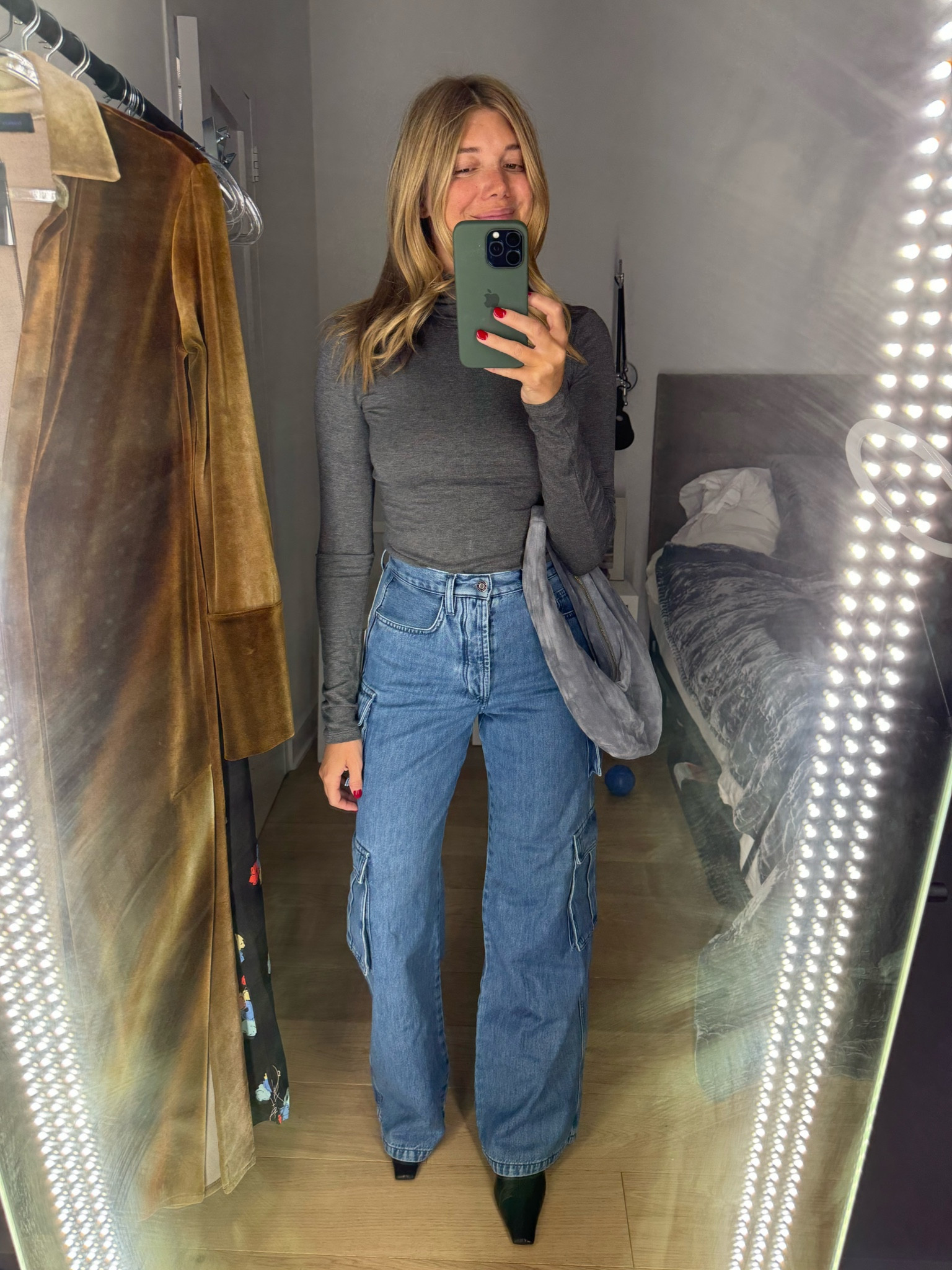 Seriously this is the best turtleneck I’ve ever worn 🩶

#LTKSeasonal #LTKstyletip