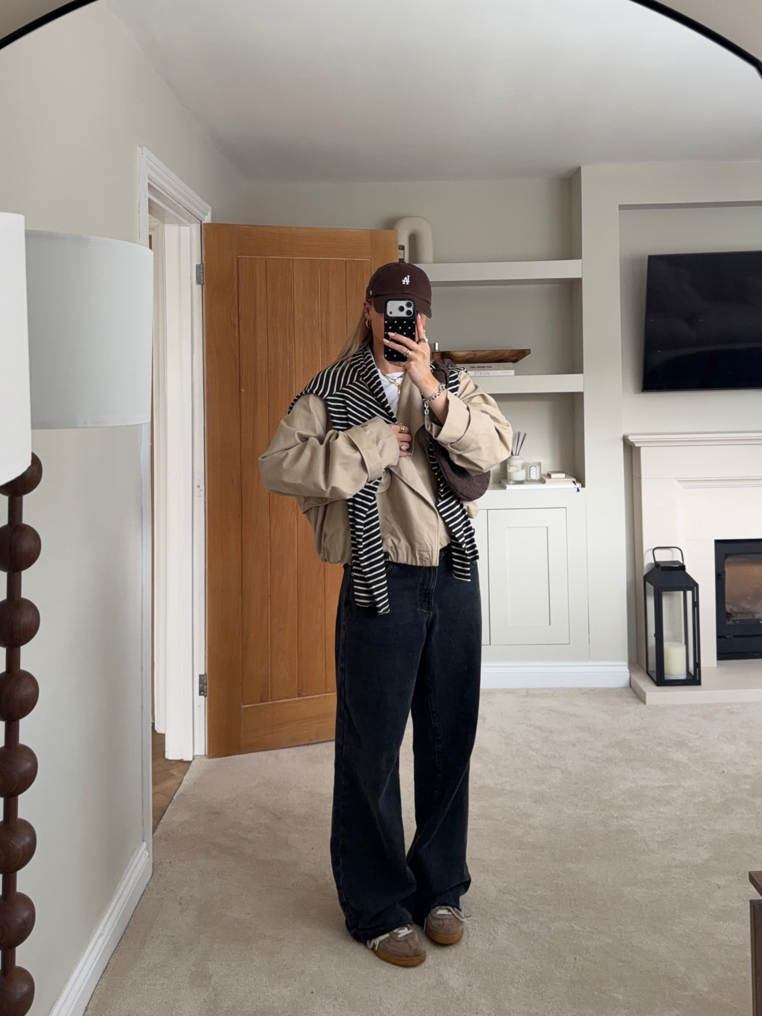 a spring wardrobe must have! A cropped trench coat is my fave thing to wear in spring, it’s such a good jacket which pairs with so much! 

#LTKspring #LTKjeans #LTKspringtrends