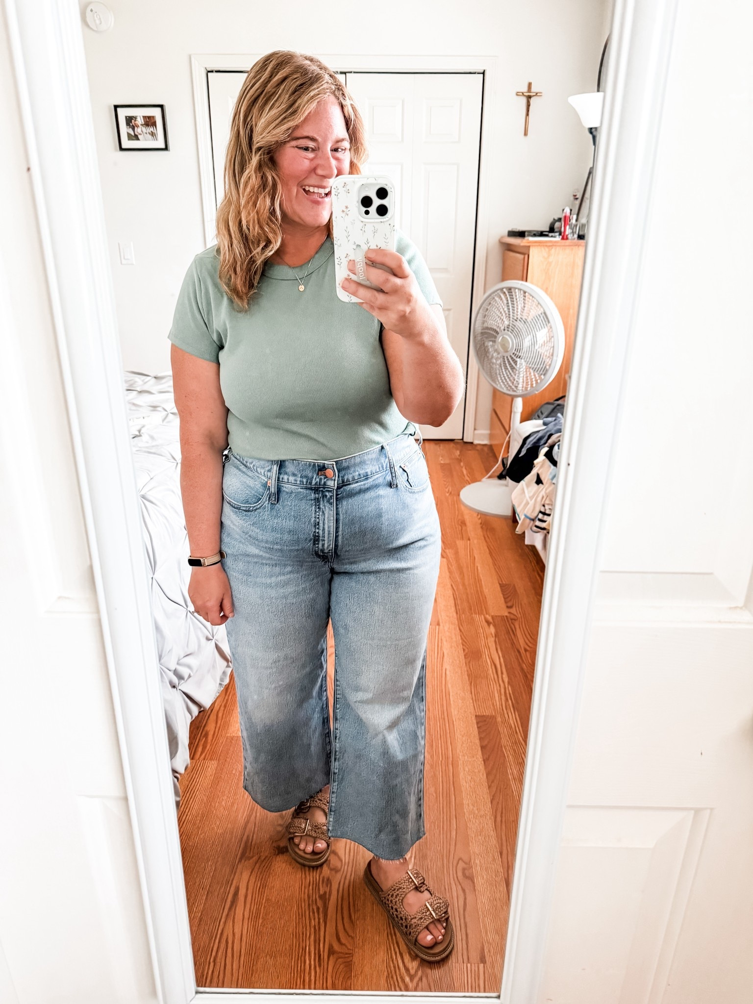 Loving these wide leg cropped jeans from J.Crew Factory.  I’m wearing a 33 petite but could do a 32 petite too. Tee is an XL from Old Navy and a great length for high waist pants 

#LTKMidsize #LTKPetite #LTKSeasonal
