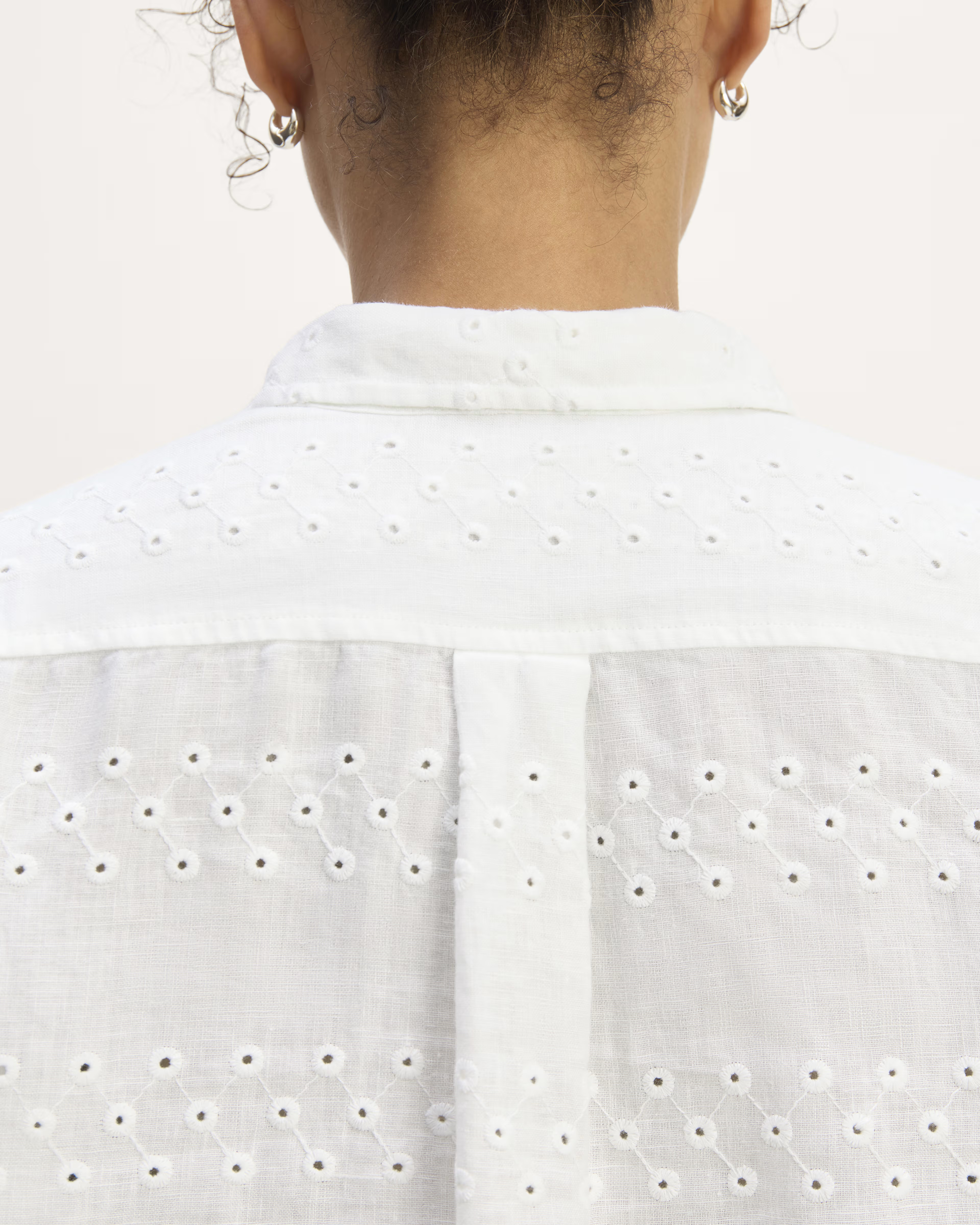 The Linen Eyelet Relaxed Shirt | Everlane
