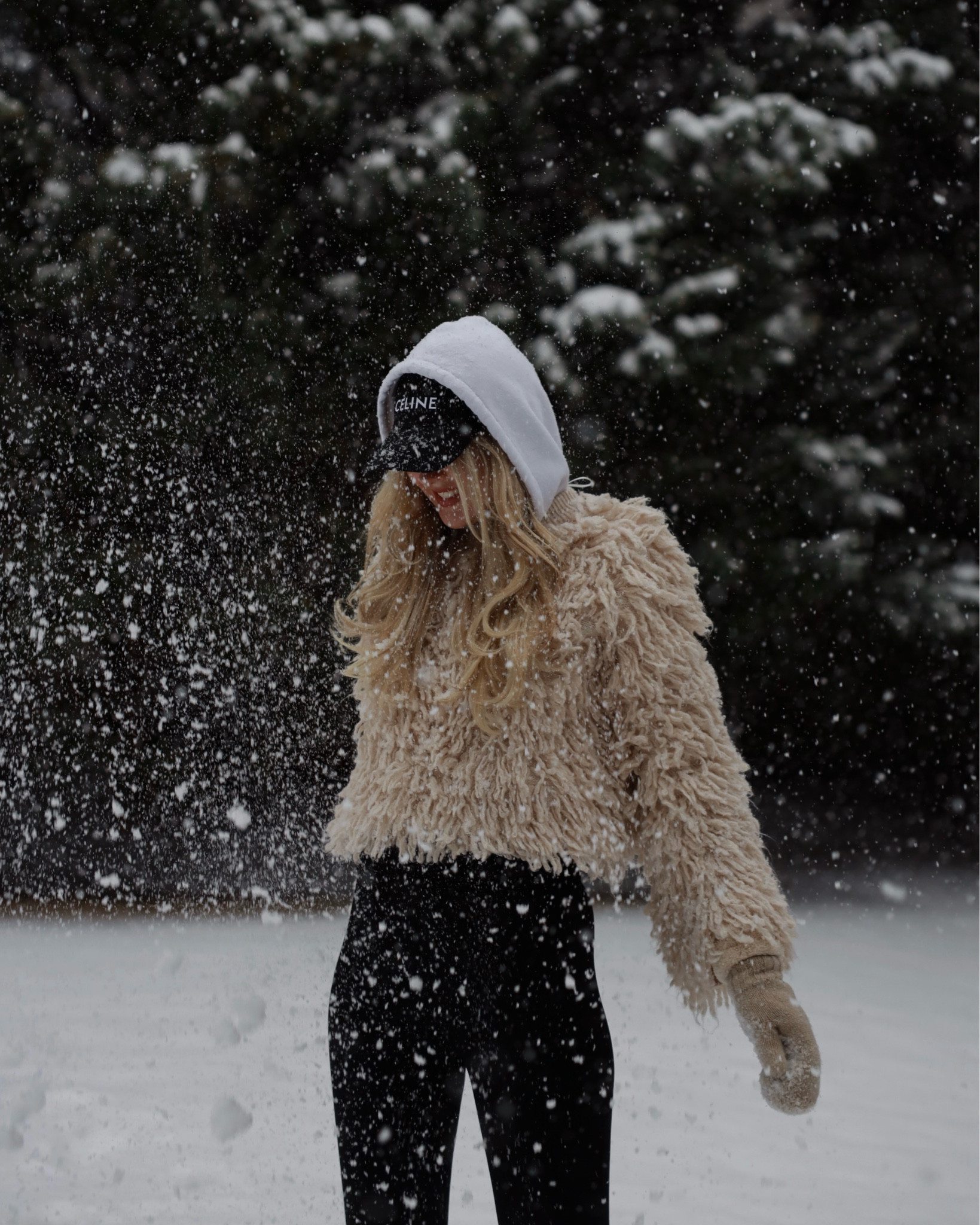 Cute snow outfit 

#LTKStyleTip #LTKSeasonal