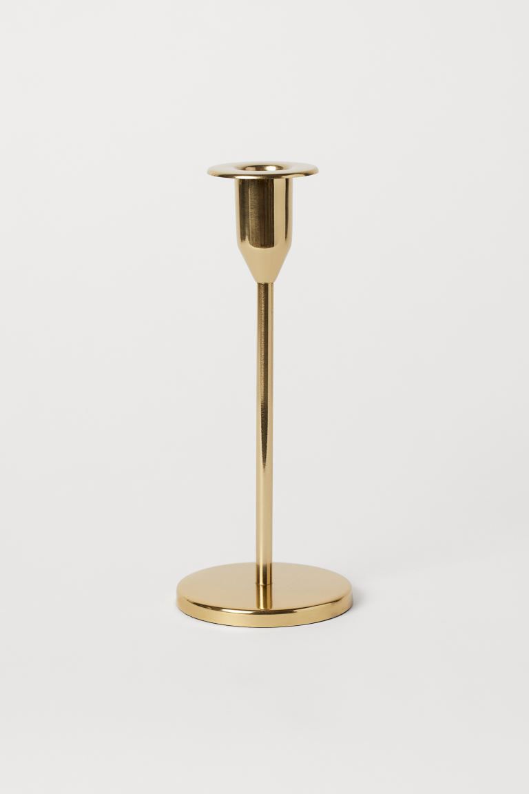 Metal candlestick with a round base. Height 7 3/4 in. | H&M (US + CA)