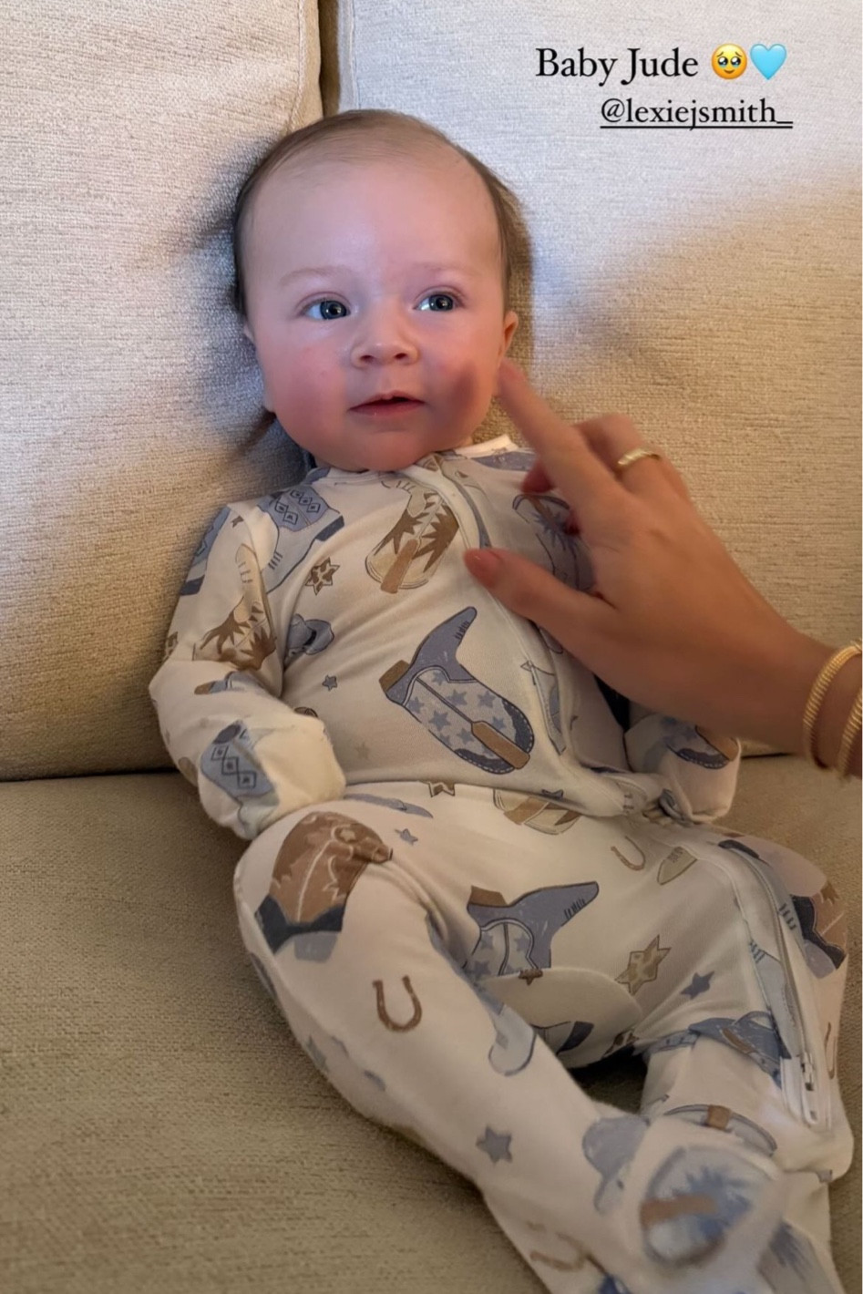 We love soft jammies 🥹🤠


#LTKBaby #LTKBump #LTKKids