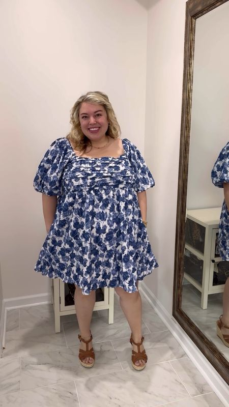 💙 or 💜!? I couldn’t choose so I got them both 😂

This style of dress is just so classic to me! Only a few sizes are left in the blue, but I’m linking up some similar options for you to shop! 🫶🏼



#LTKPlusSize #LTKFindsUnder100 #LTKStyleTip