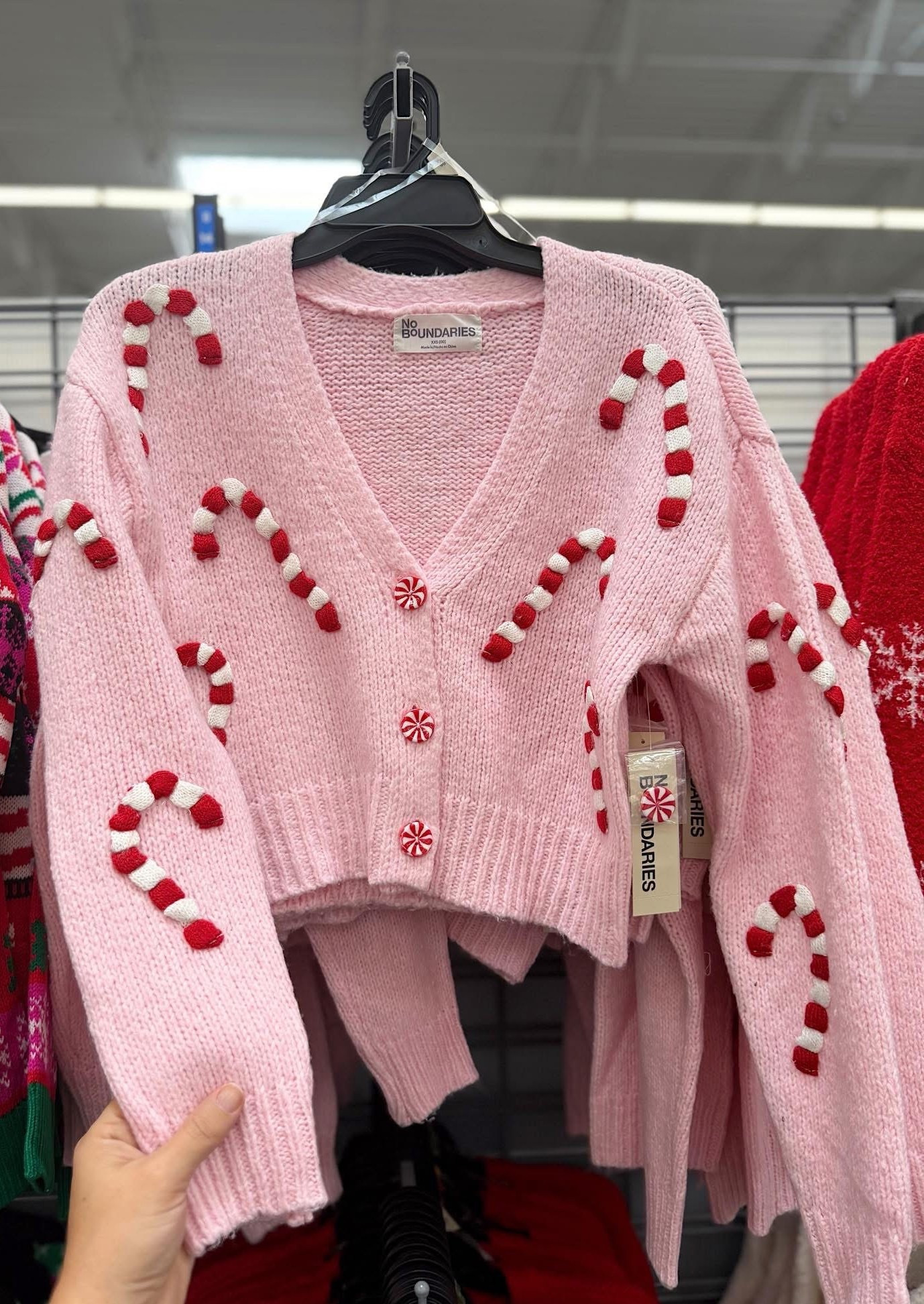Pretty in pink and sweeter than a candy cane 💕✨ Would you wear this cozy cutie or gift it to your bestie?￼



#walmartfinds #walmartfashion #walmartfashion #fblifestyle #cc

#LTKGiftGuide #LTKHoliday #LTKSeasonal