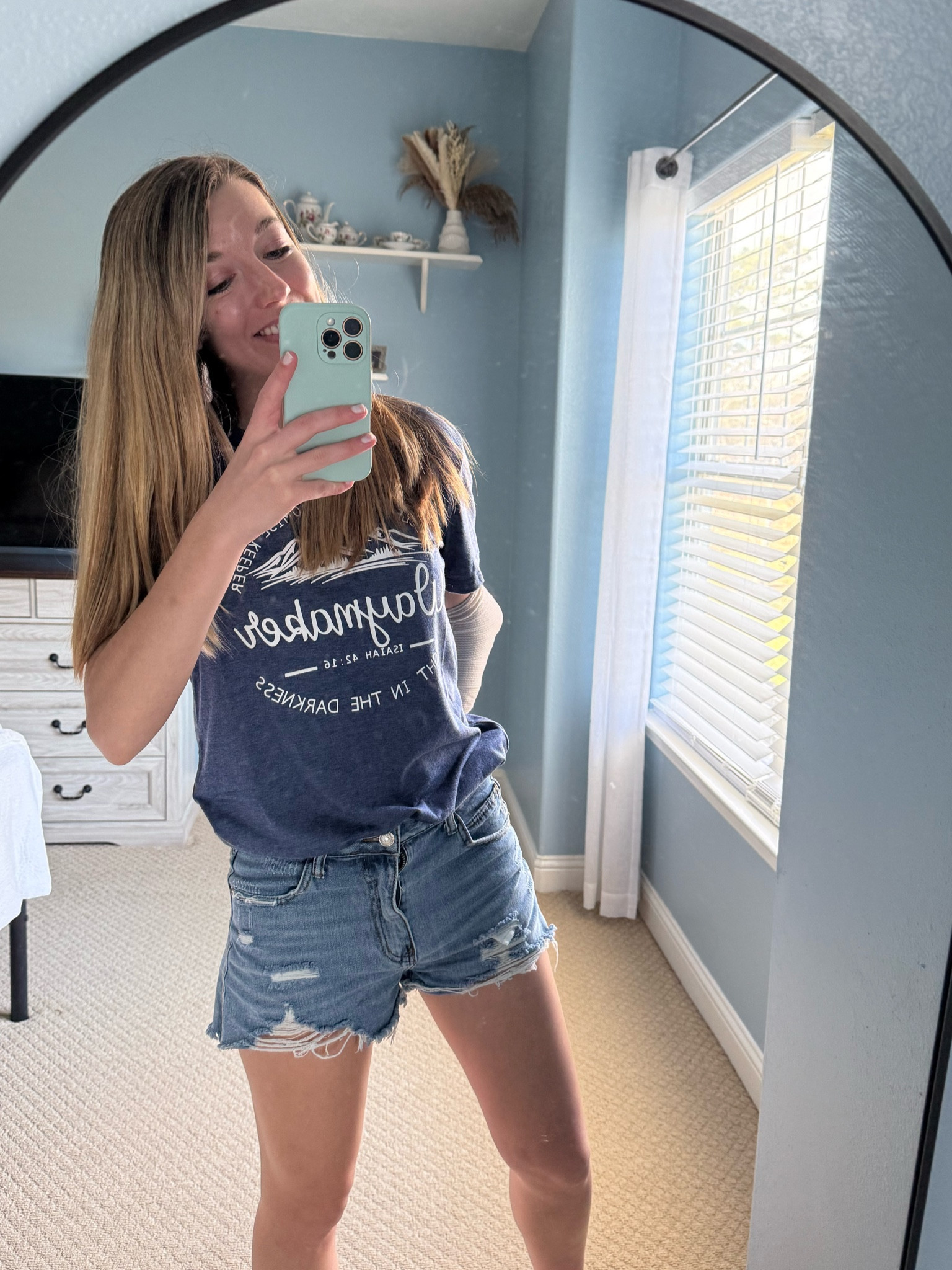 OOTD!
Christian T-shirts, women in Christ, Amazon, Temu, Christian apparel, Bible verses, February, 2025 