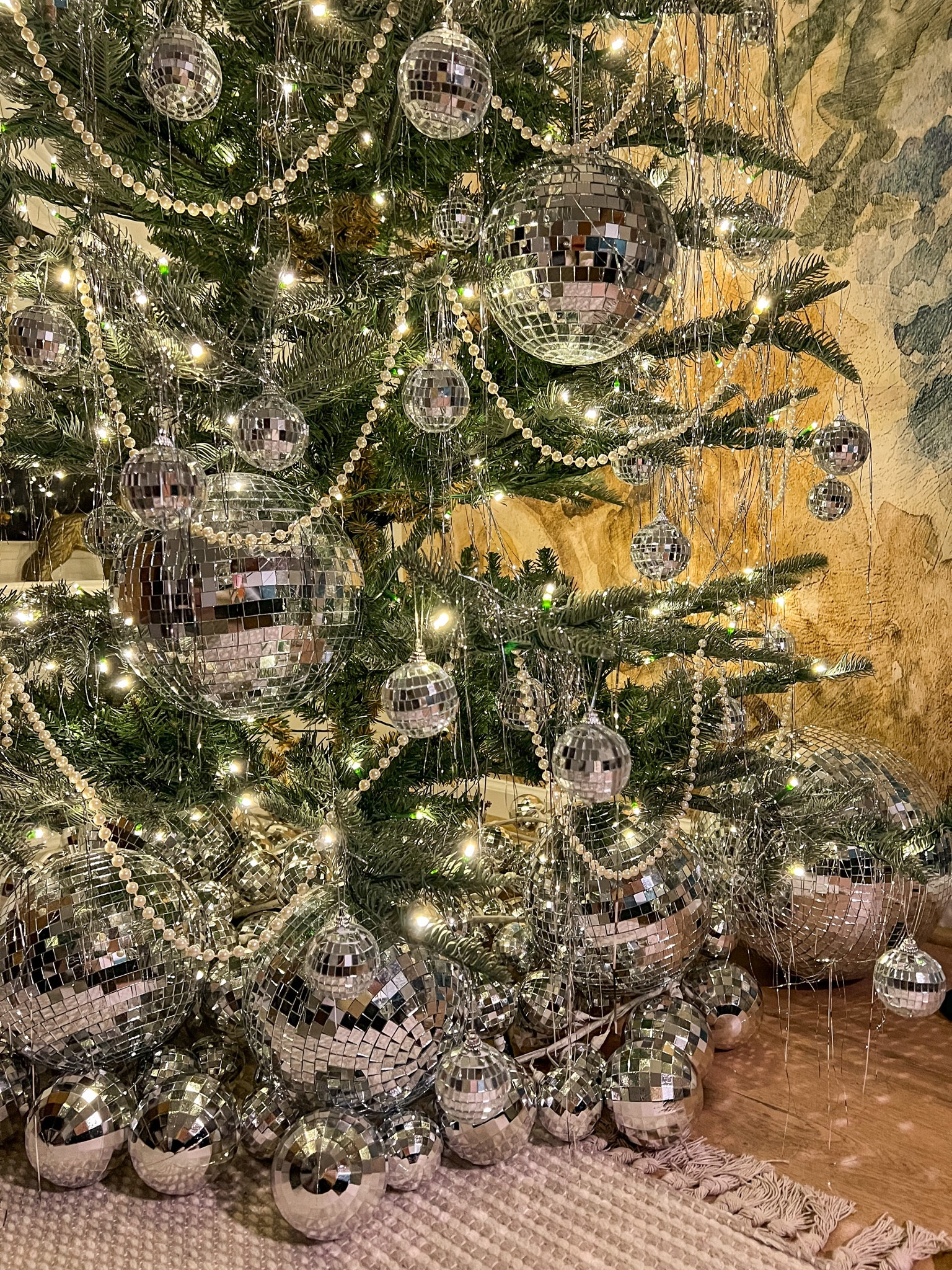 Our disco tree is my favorite tree every yedisco

#LTKHoliday #LTKHome #LTKSeasonal