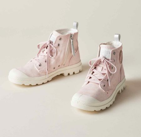 
#Pampaboots #pinkWashBoots
#pinkboots #pastelpinkboots #girlyboots #classic #chic #boots #booties #pinkchunkyboots #whiteseboots #cottage #femme #utilityboots #hikingboots 

#PampaZipDesertWashBoots

#LTKGiftGuide #LTKFind #LTKshoecrush